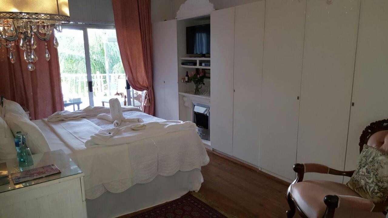 Belurana River Manor