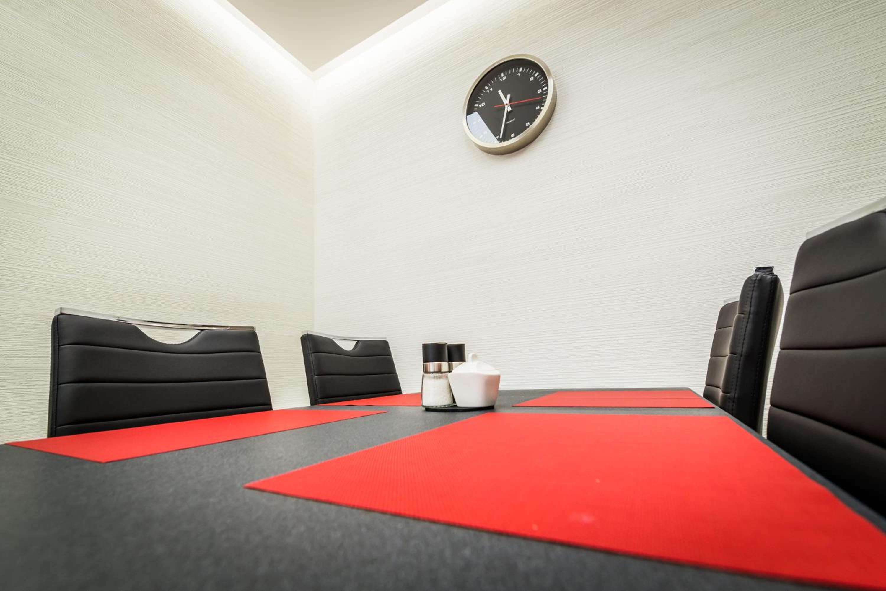 meeting & event spaces