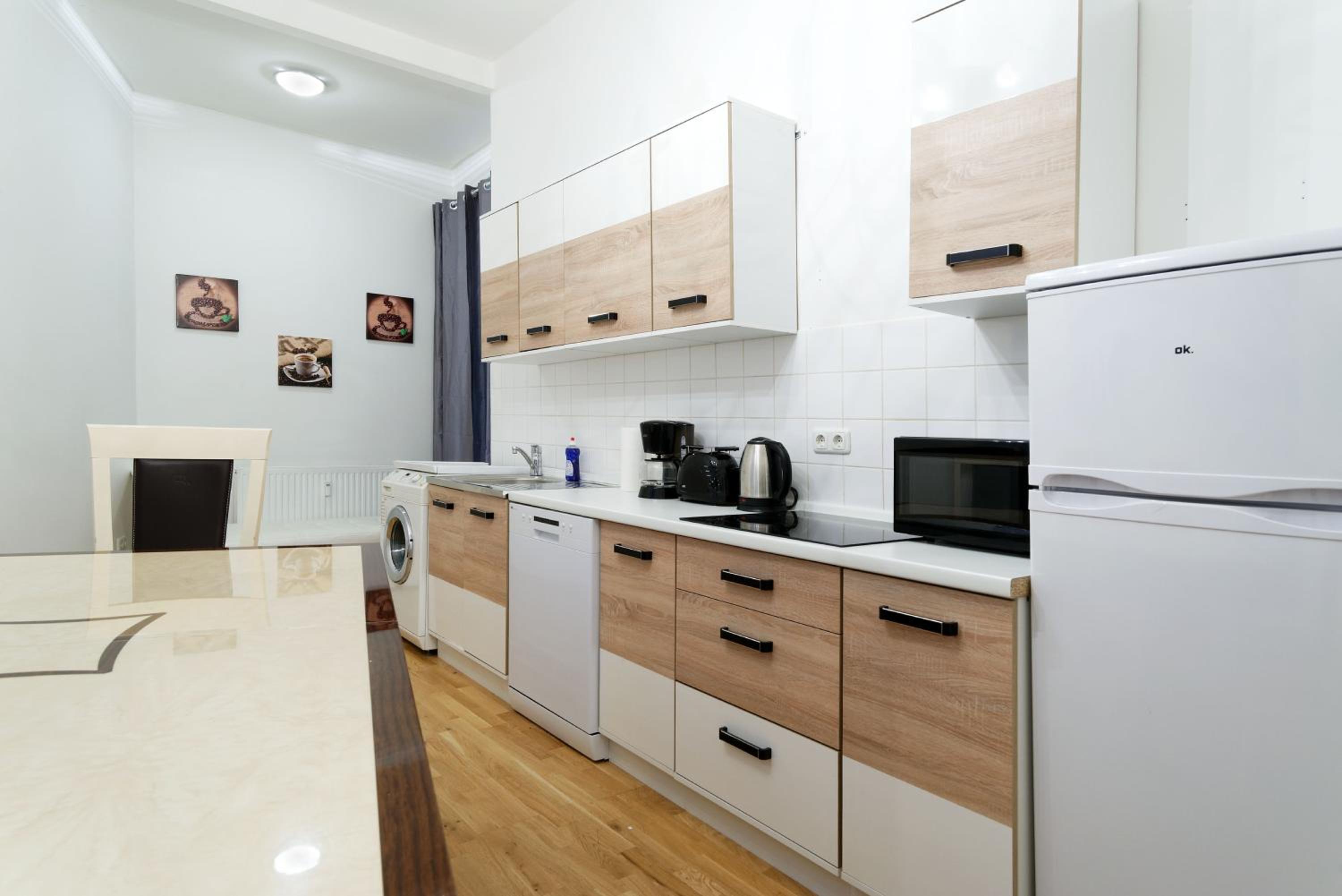 Grand Central Mitte Apartment