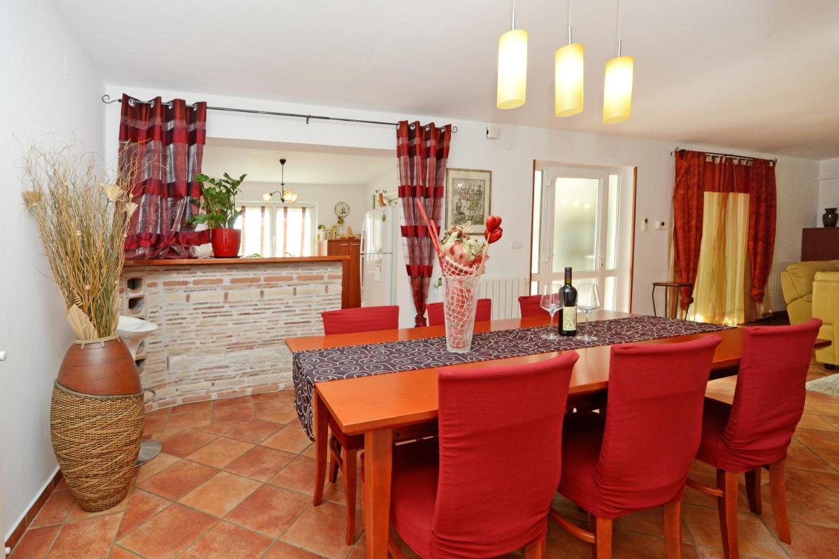 Hotel Sonja Vacation House - Image 1