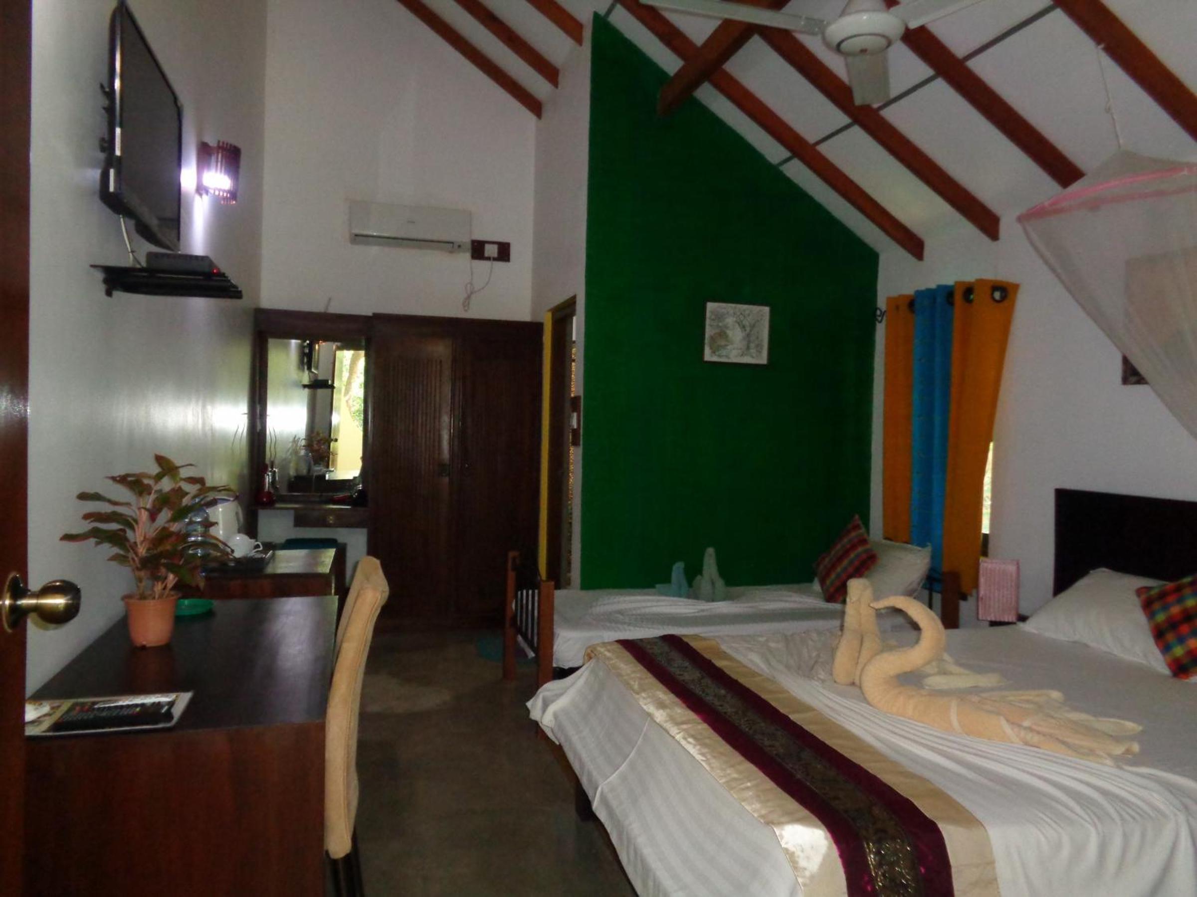 Photo 28