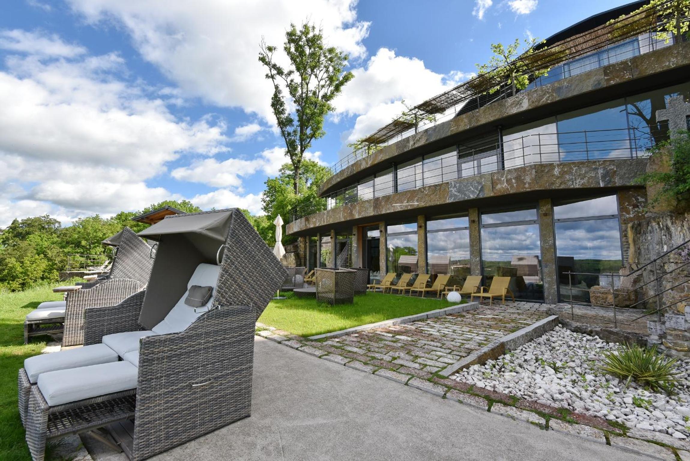 Mawell Resort