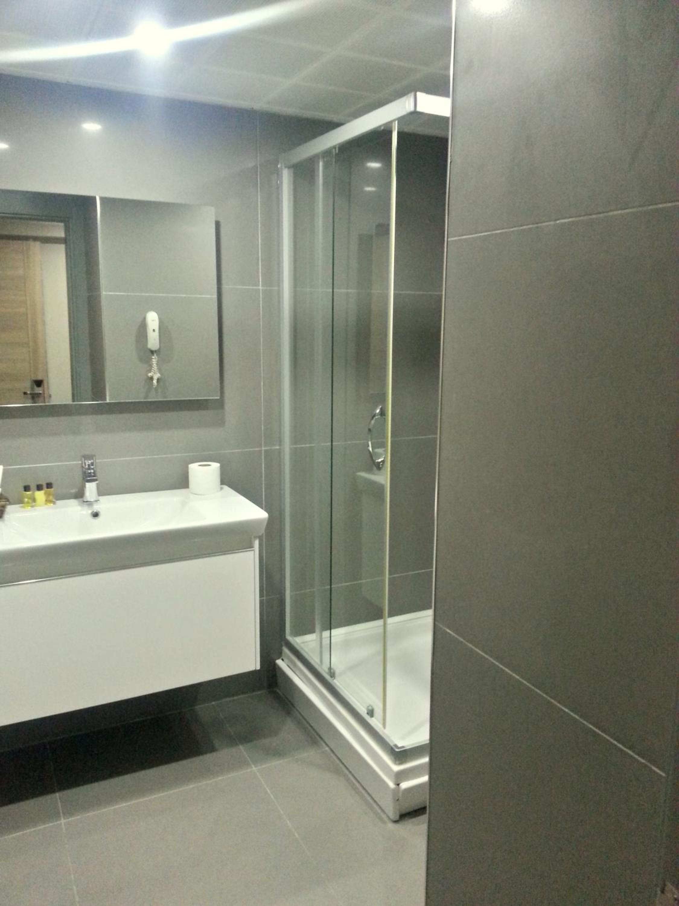 Hotel Marla becomes Marla Otel. - Image 32