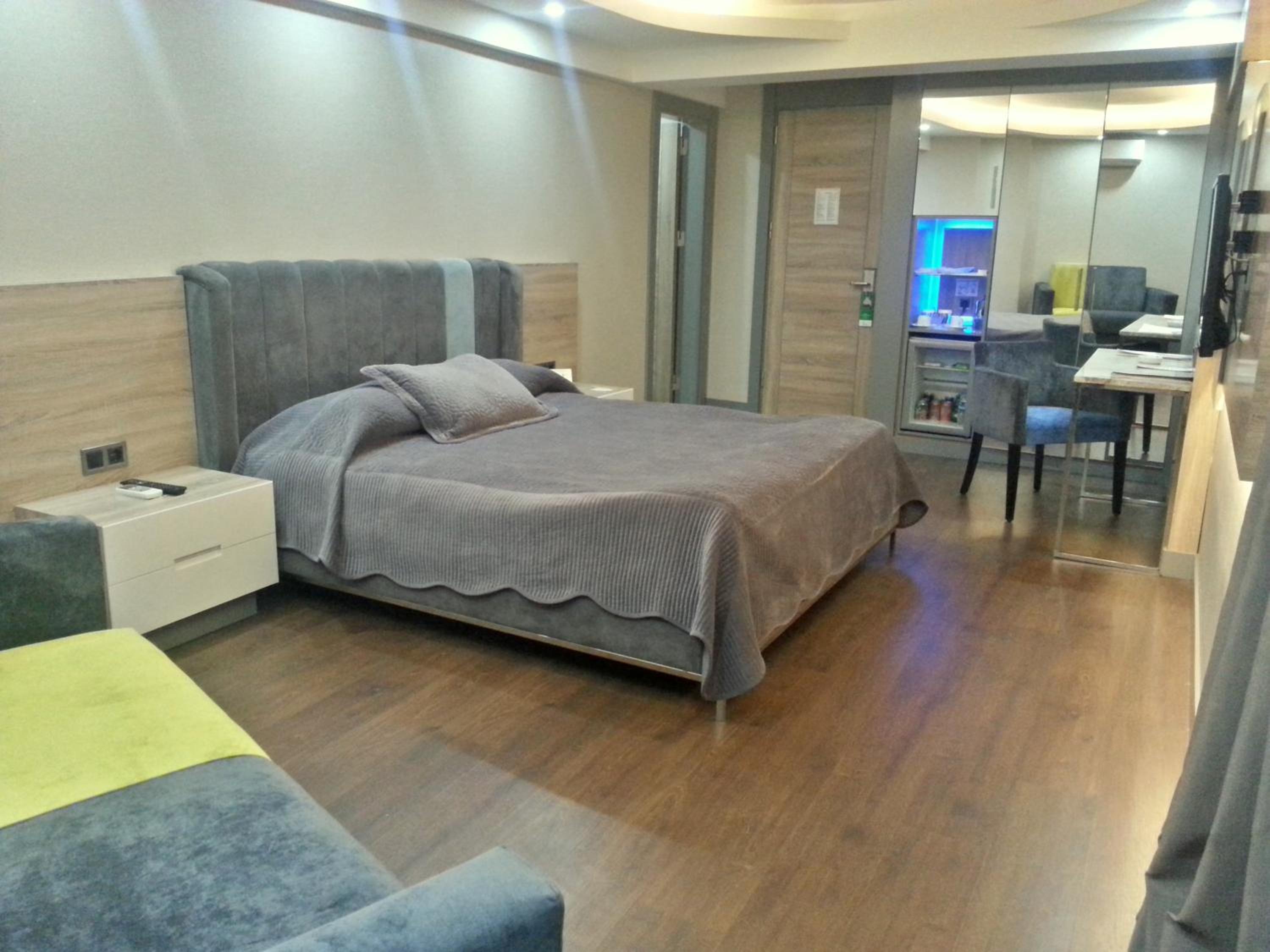 Hotel Marla becomes Marla Otel. - Image 28