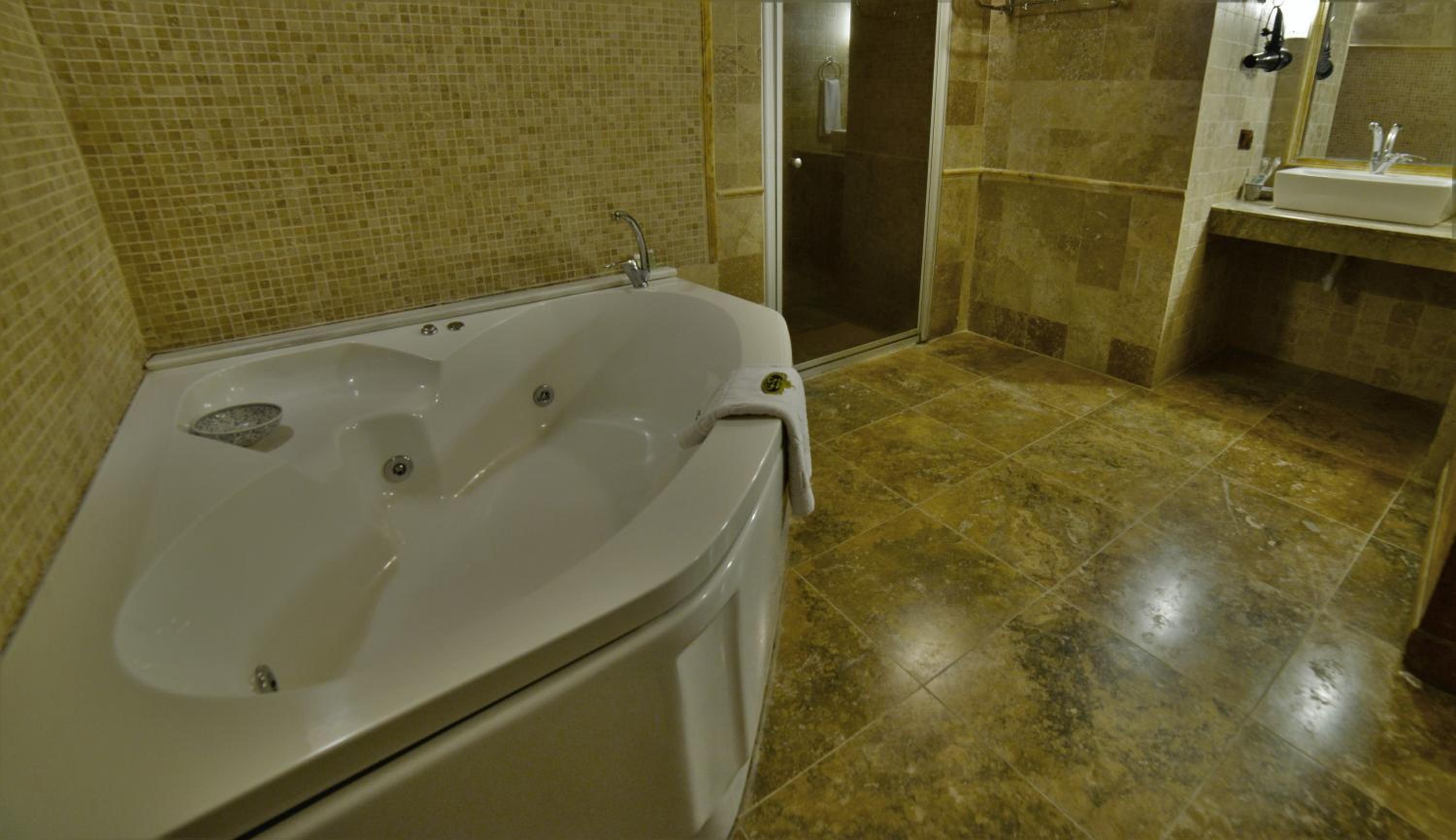 Grand Cave Suites - Image 107