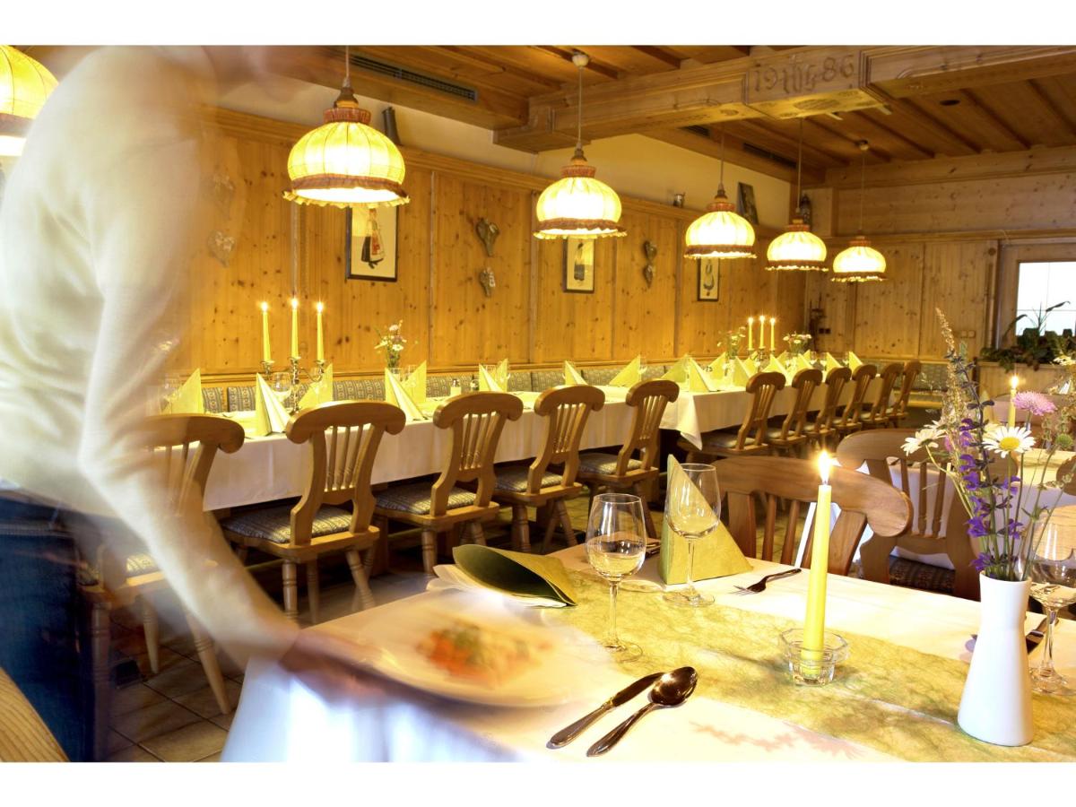 restaurant