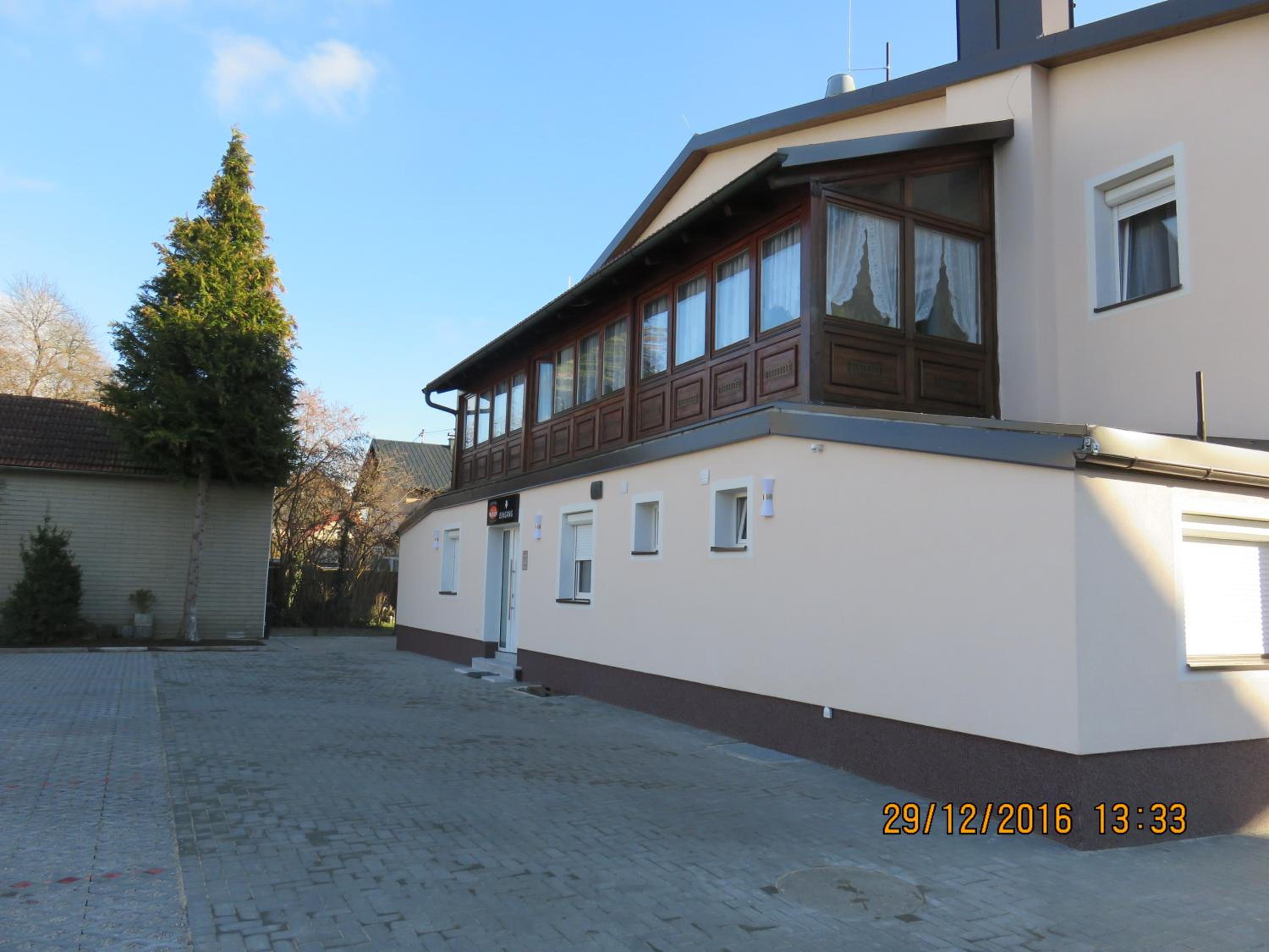 Haus Berta, Self Check In