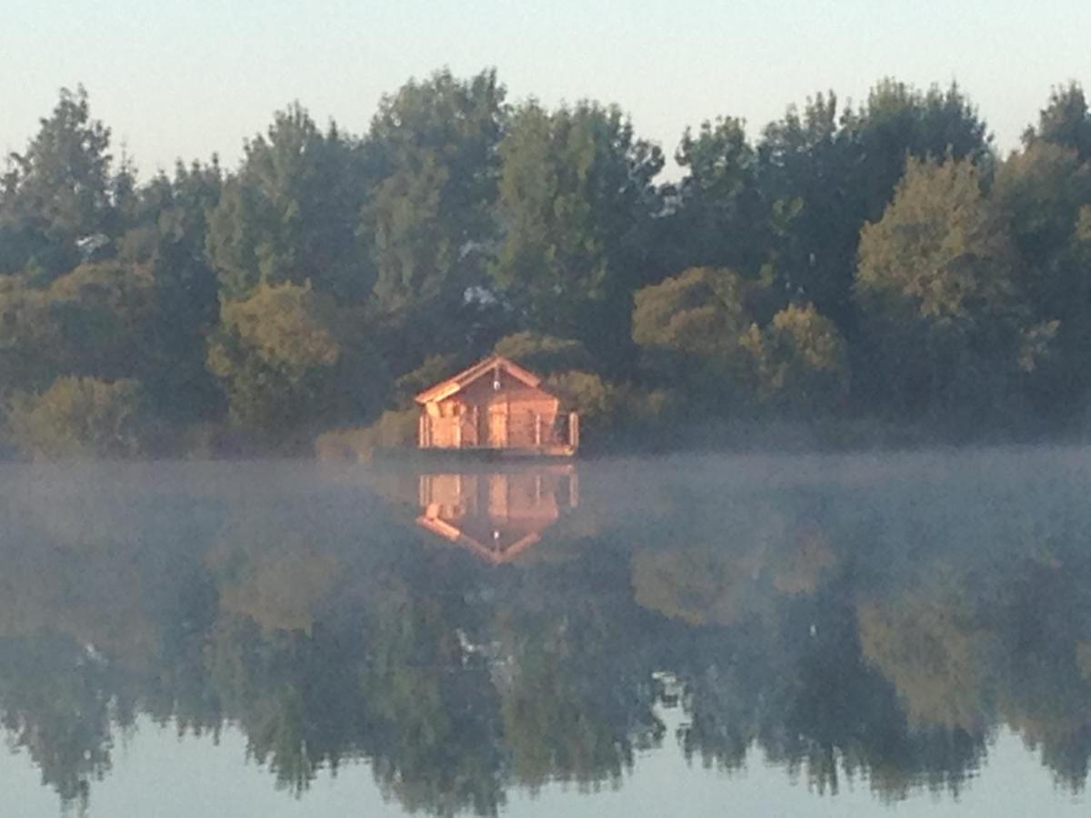 Village Flottant de Pressac
