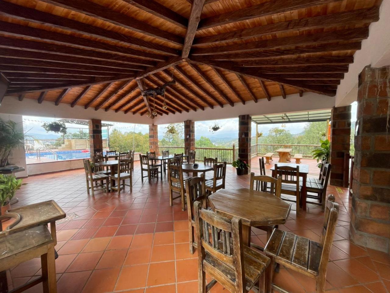 Hotel Estaciones, photo 20