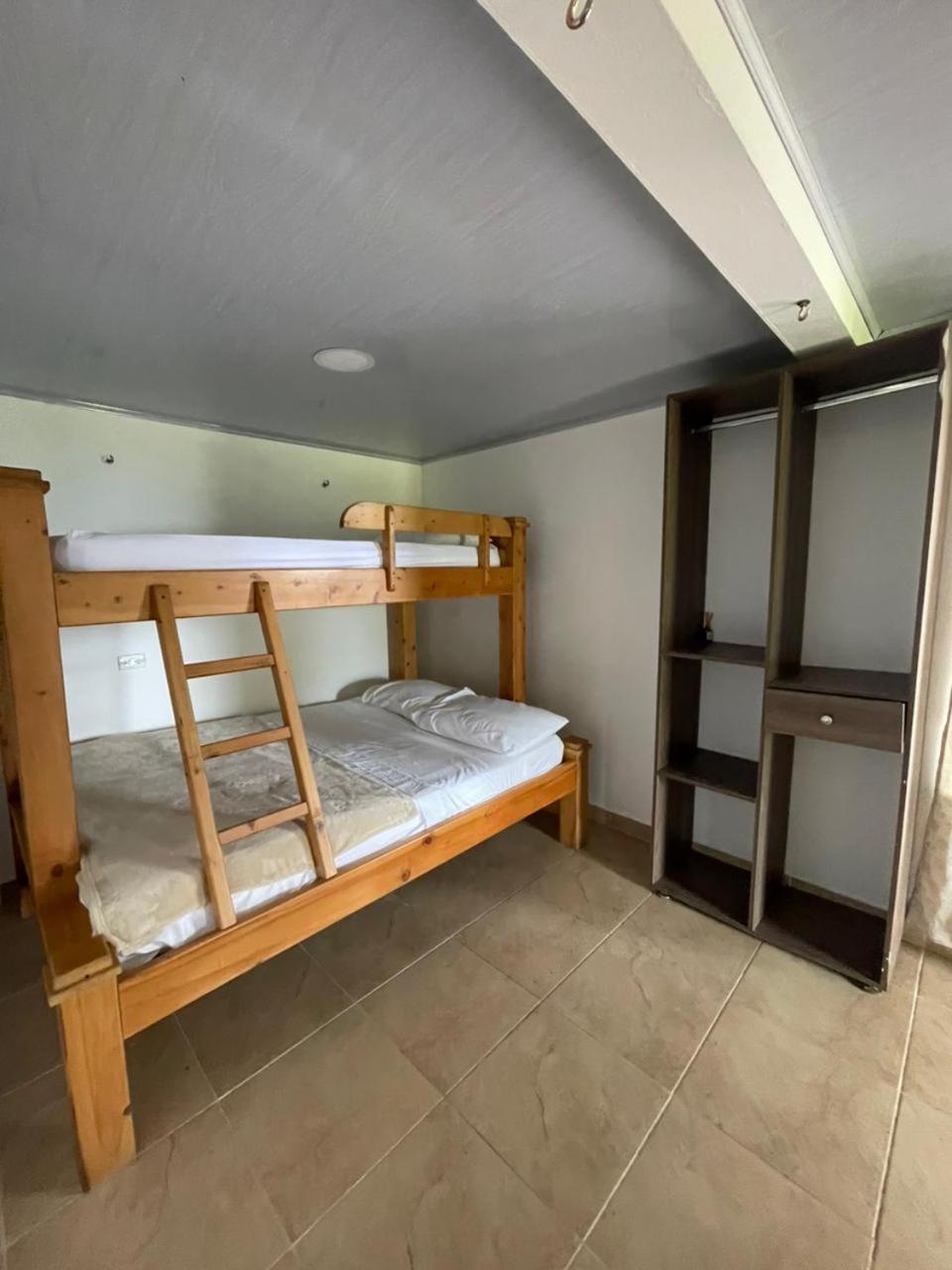 Hotel Estaciones, photo 3