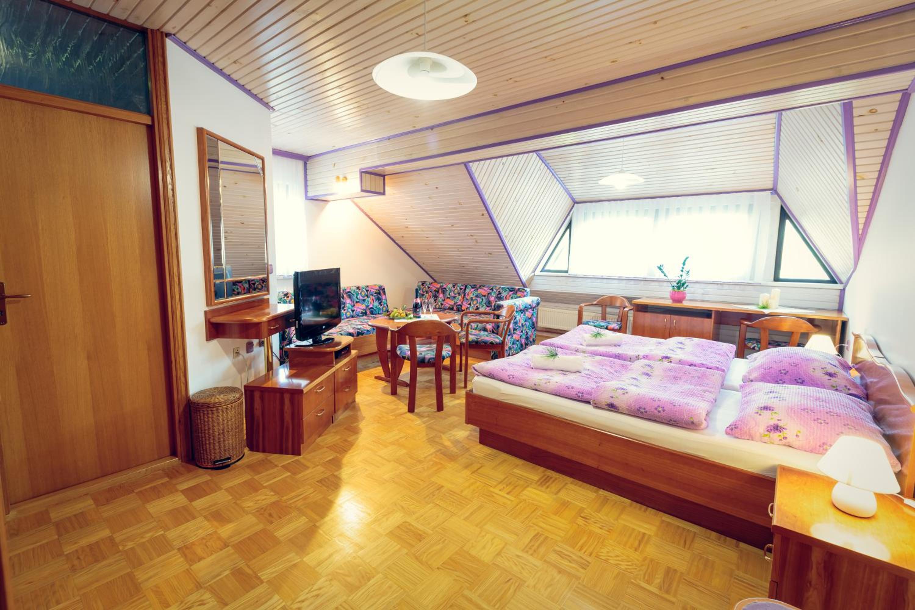 Župančičev hram view 3