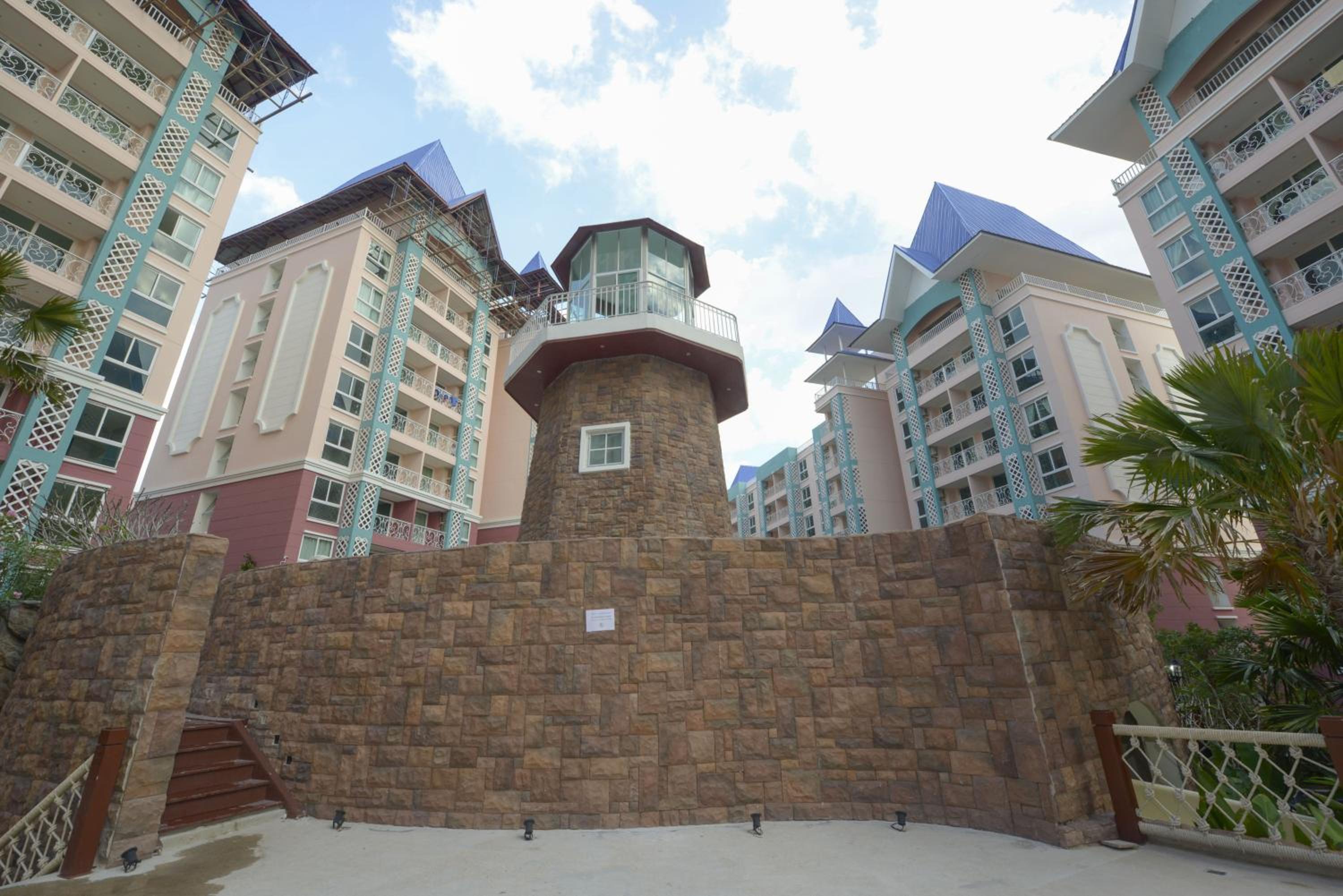 Caribbean Hotel Resort Pattaya