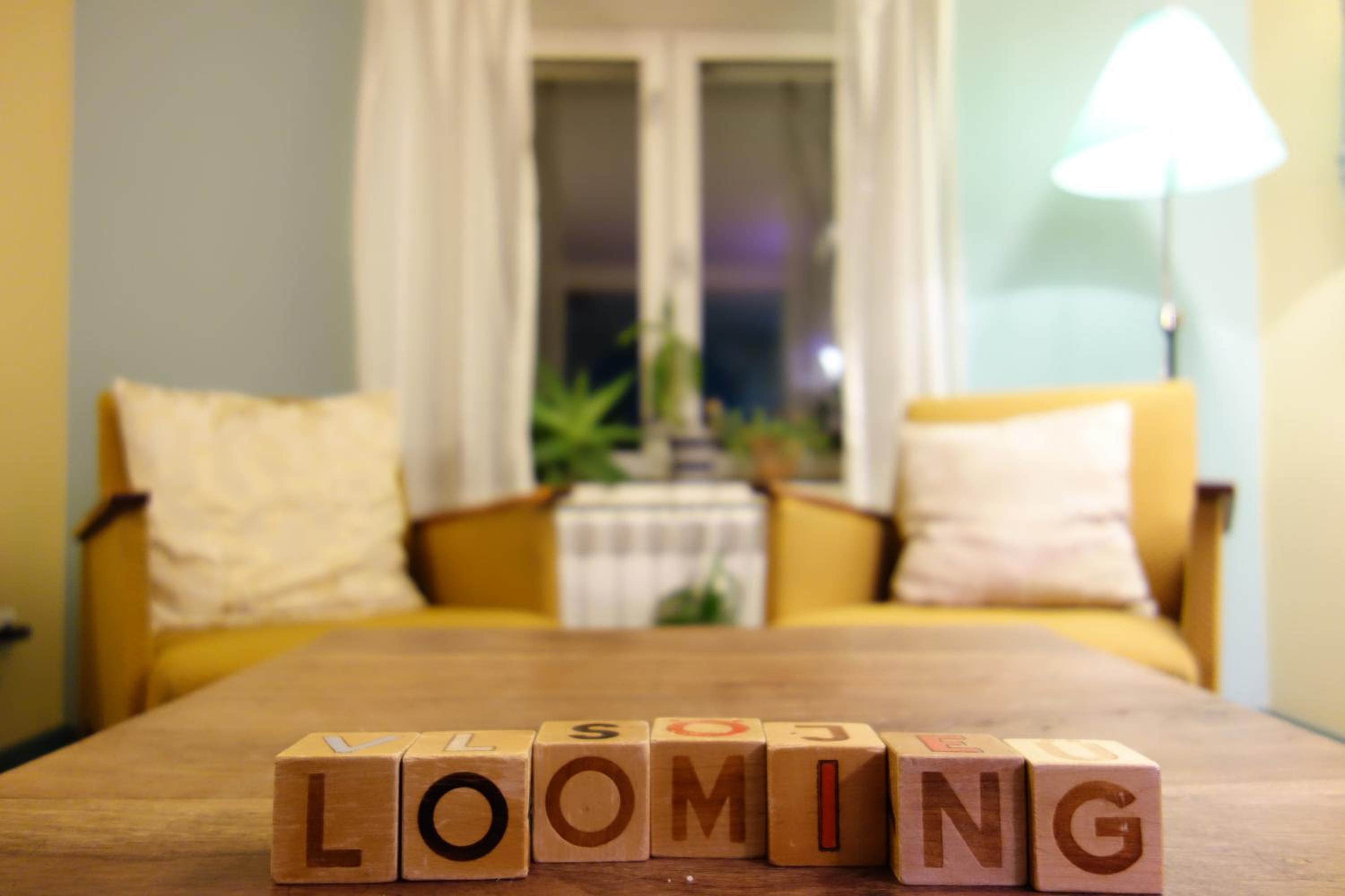 Looming Hostel