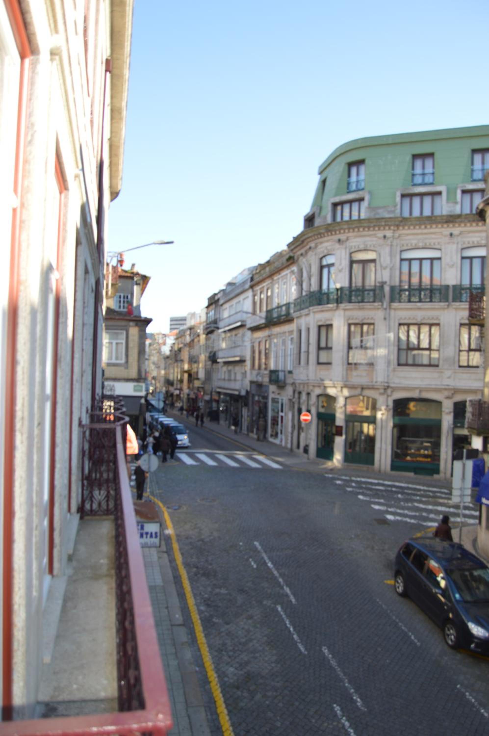 Oporto Old In New view 4