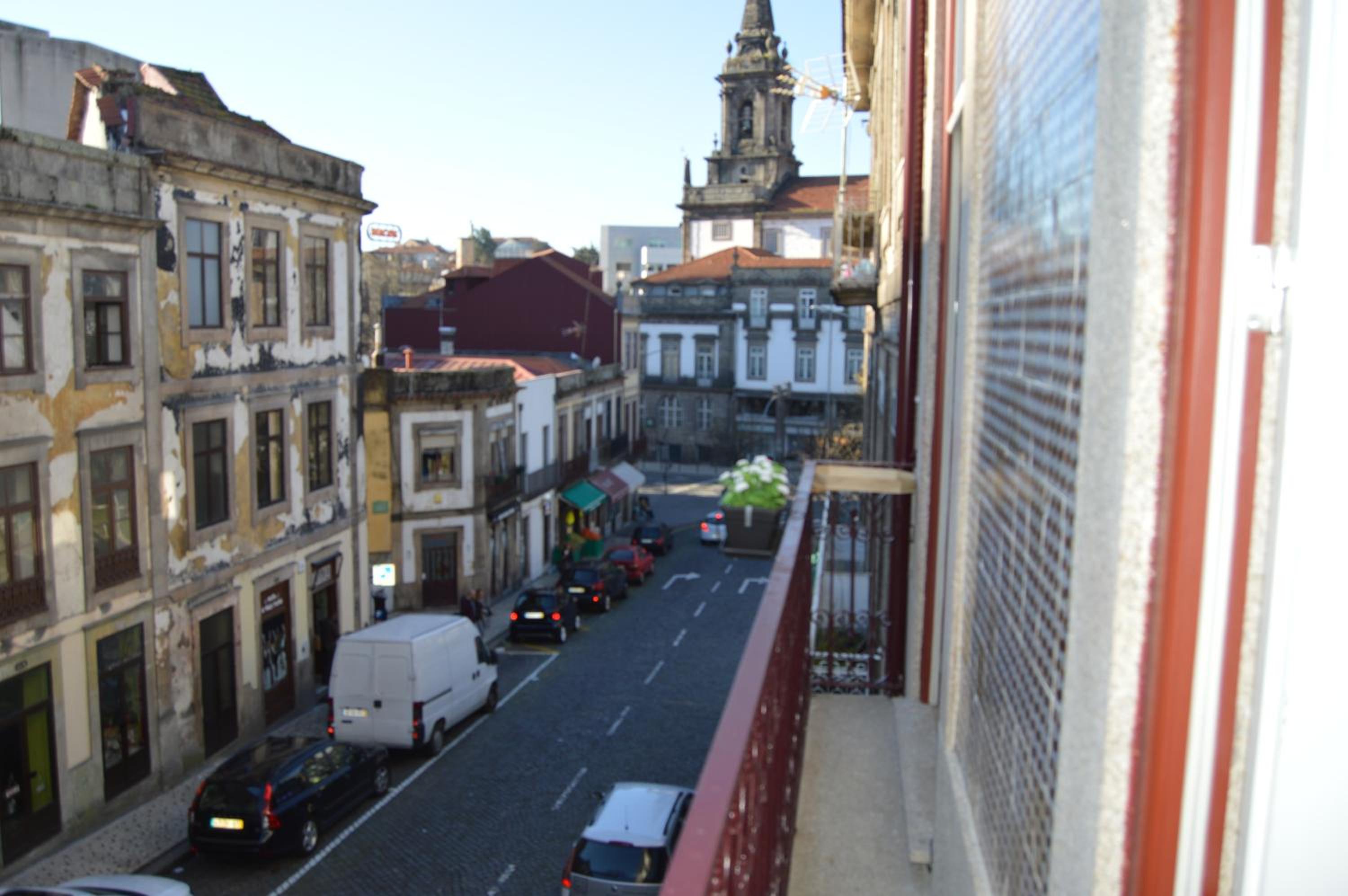 Oporto Old In New view 3