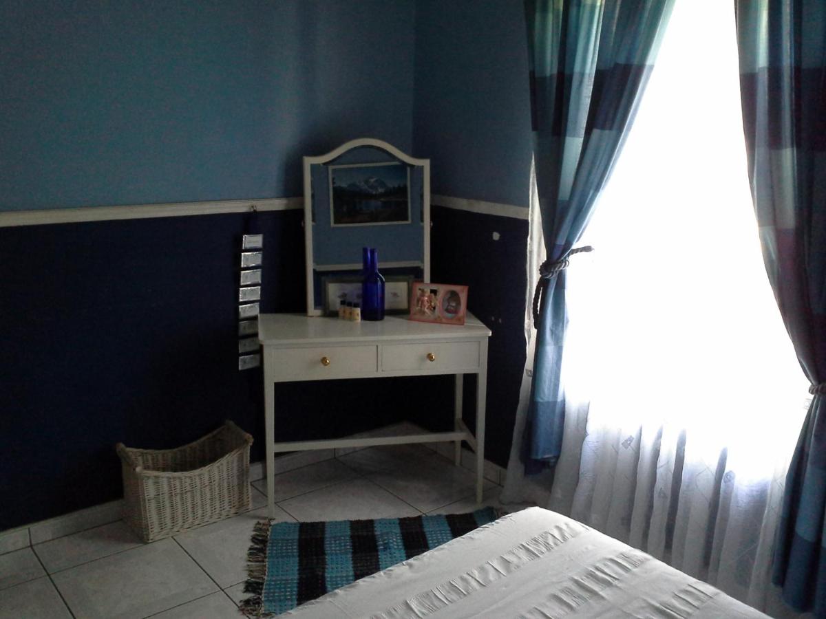 Nonkululeko Accommodation 2 view 4