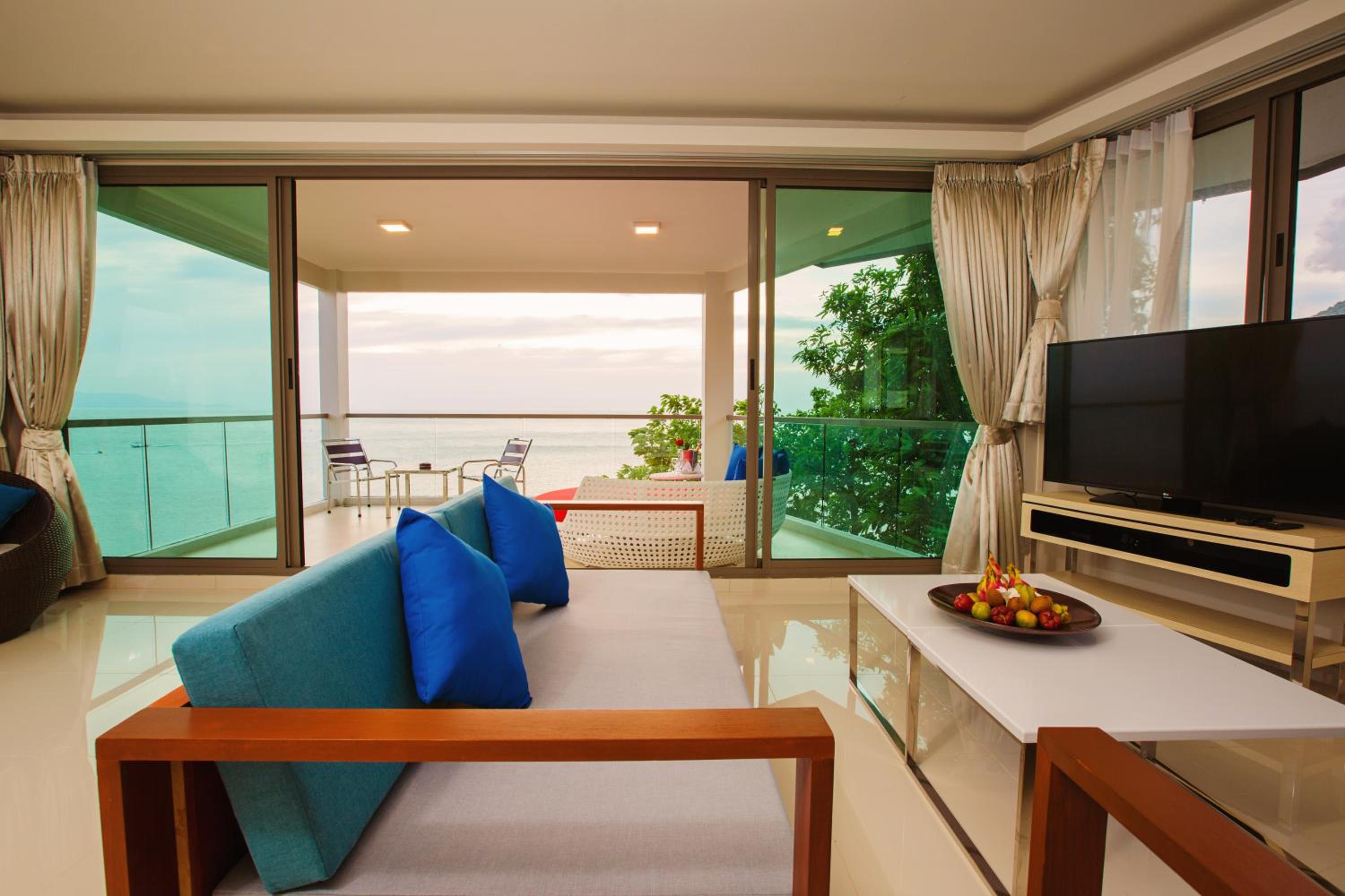 Sunset Beach Hotel - Adults Only