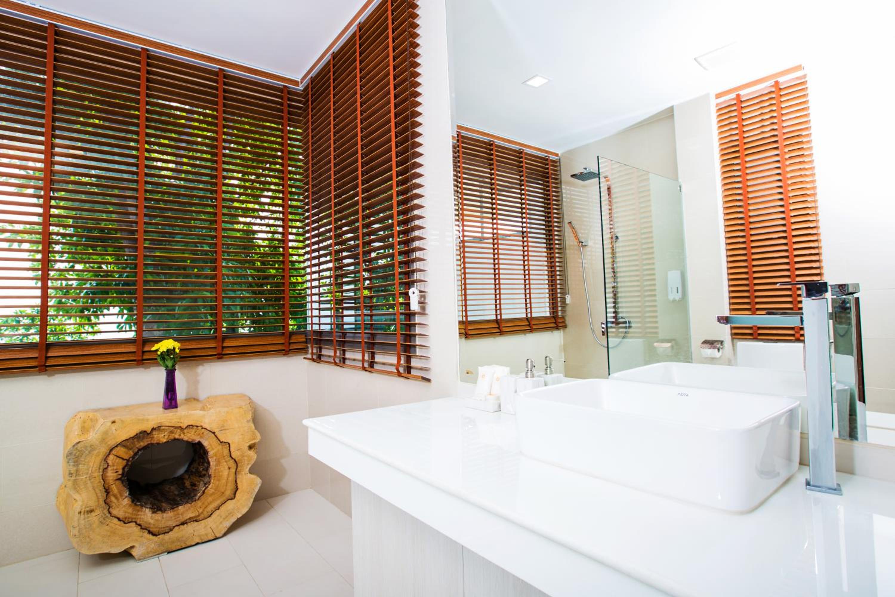 Sunset Beach Hotel - Adults Only