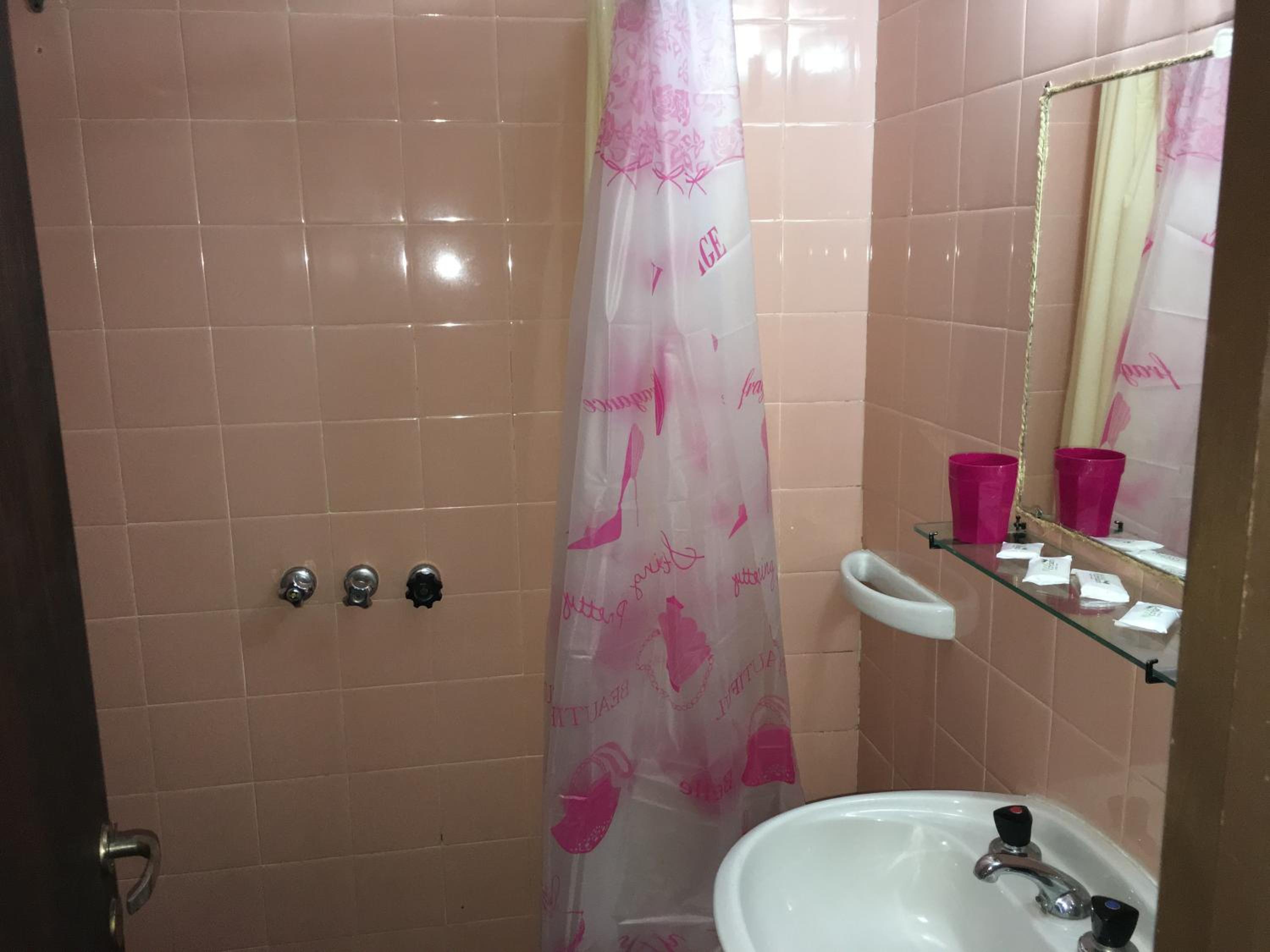 Italia Inn Hostel