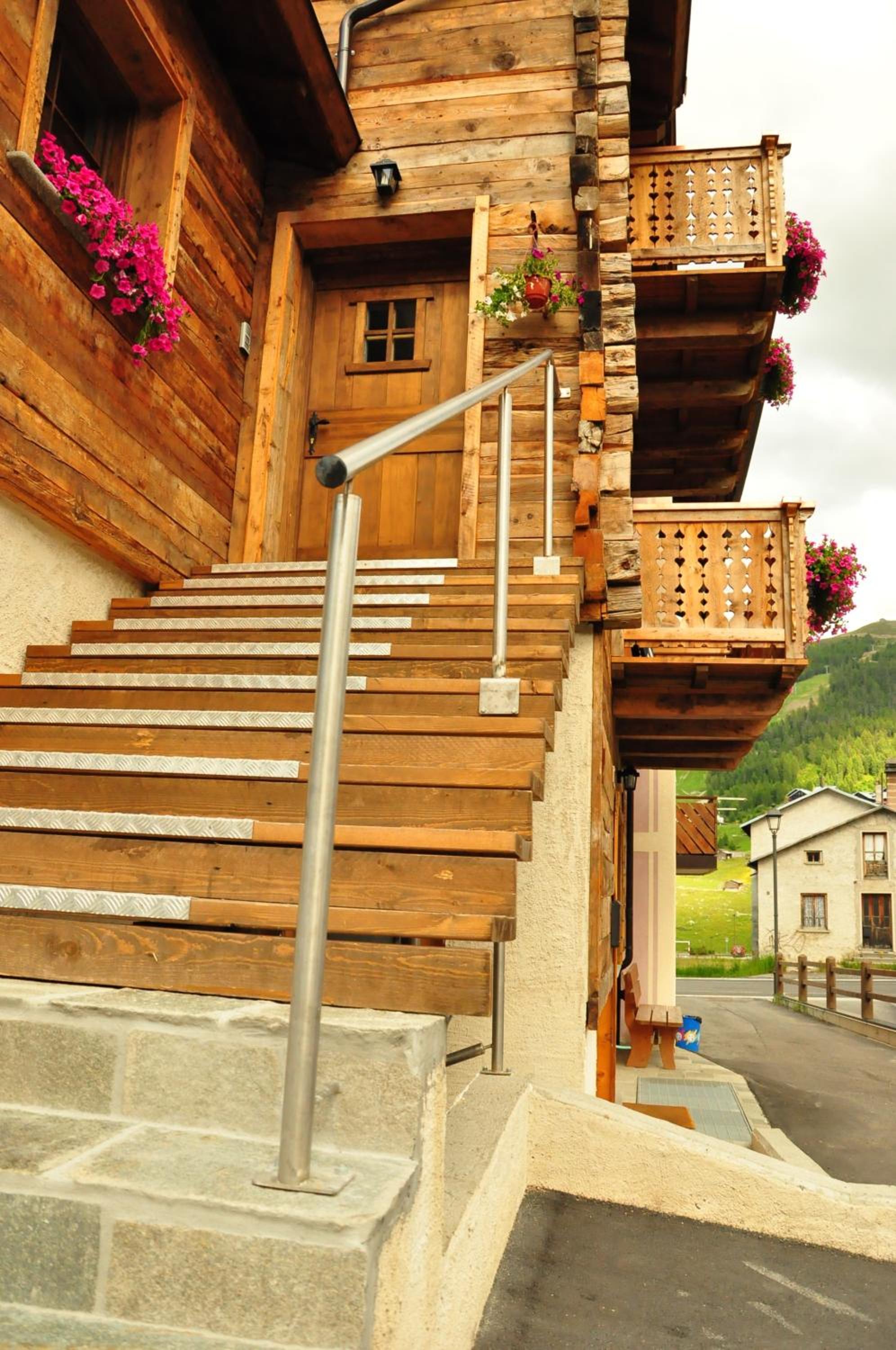 Photo 23