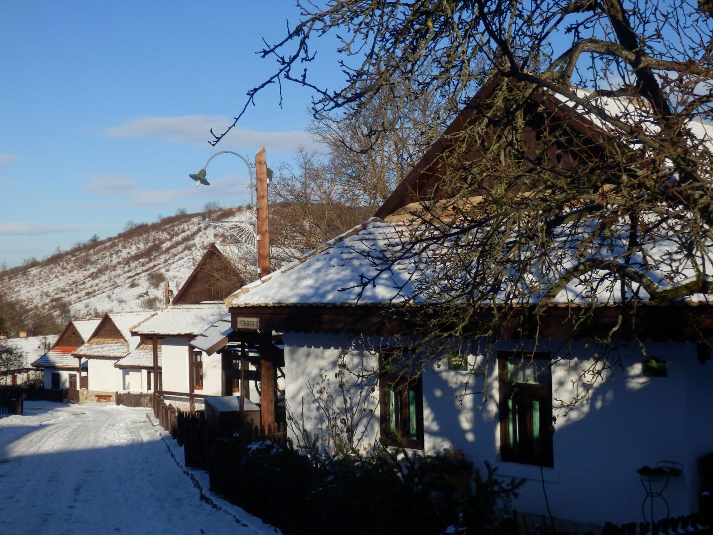 Nefelejcs Vendégház Hollókő view 5