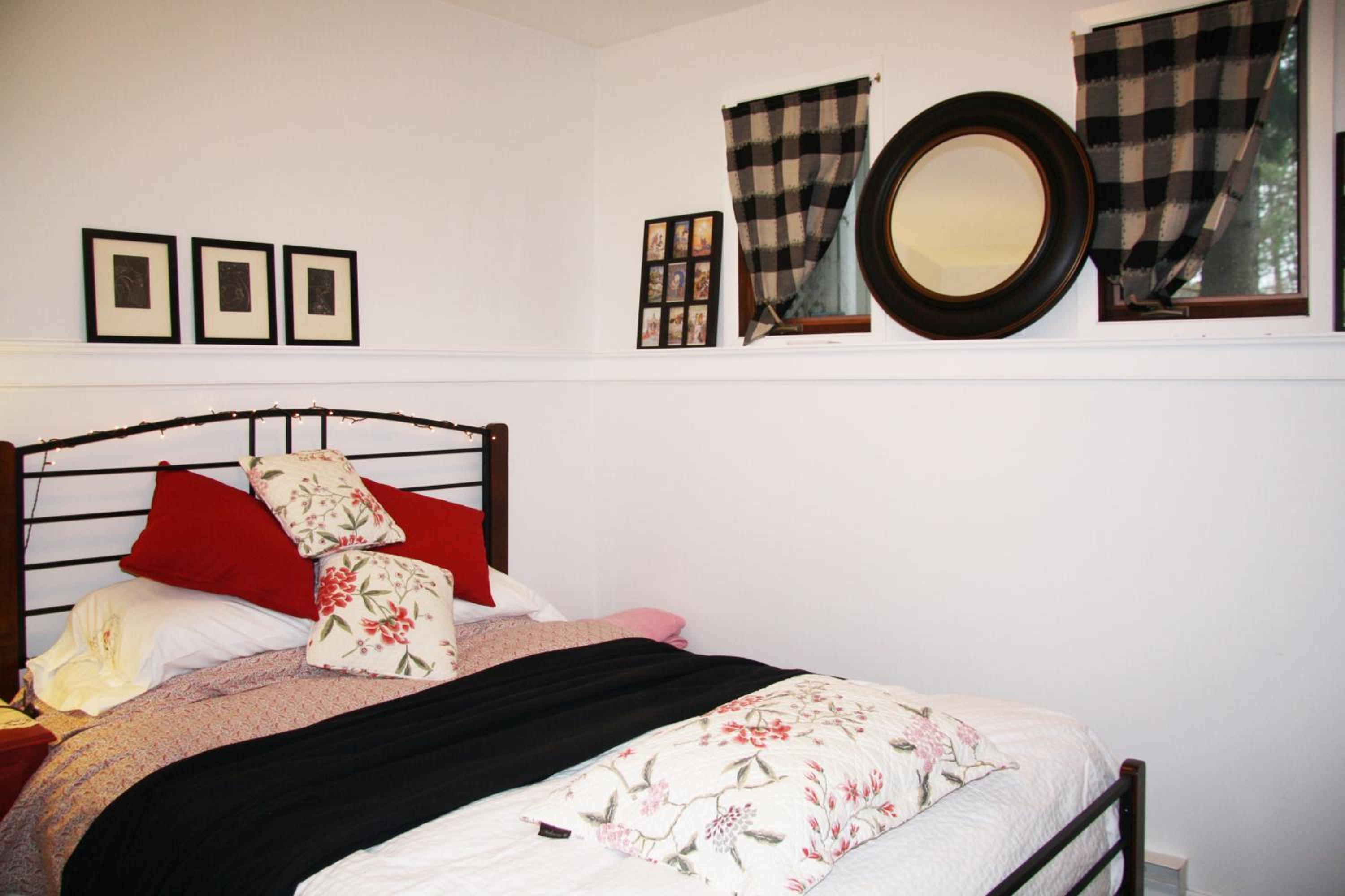 2 Moon Cottage - Property Image 14