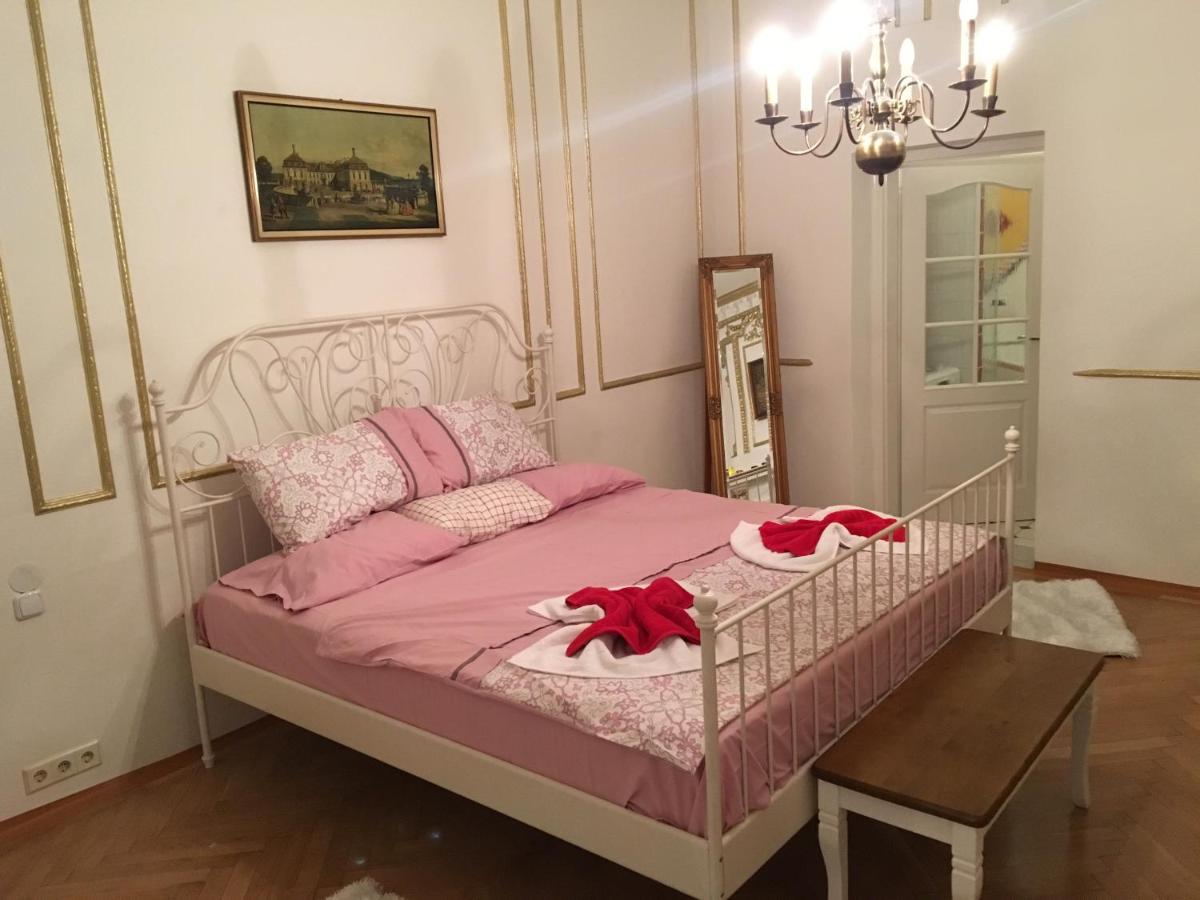 Royal Palace Home