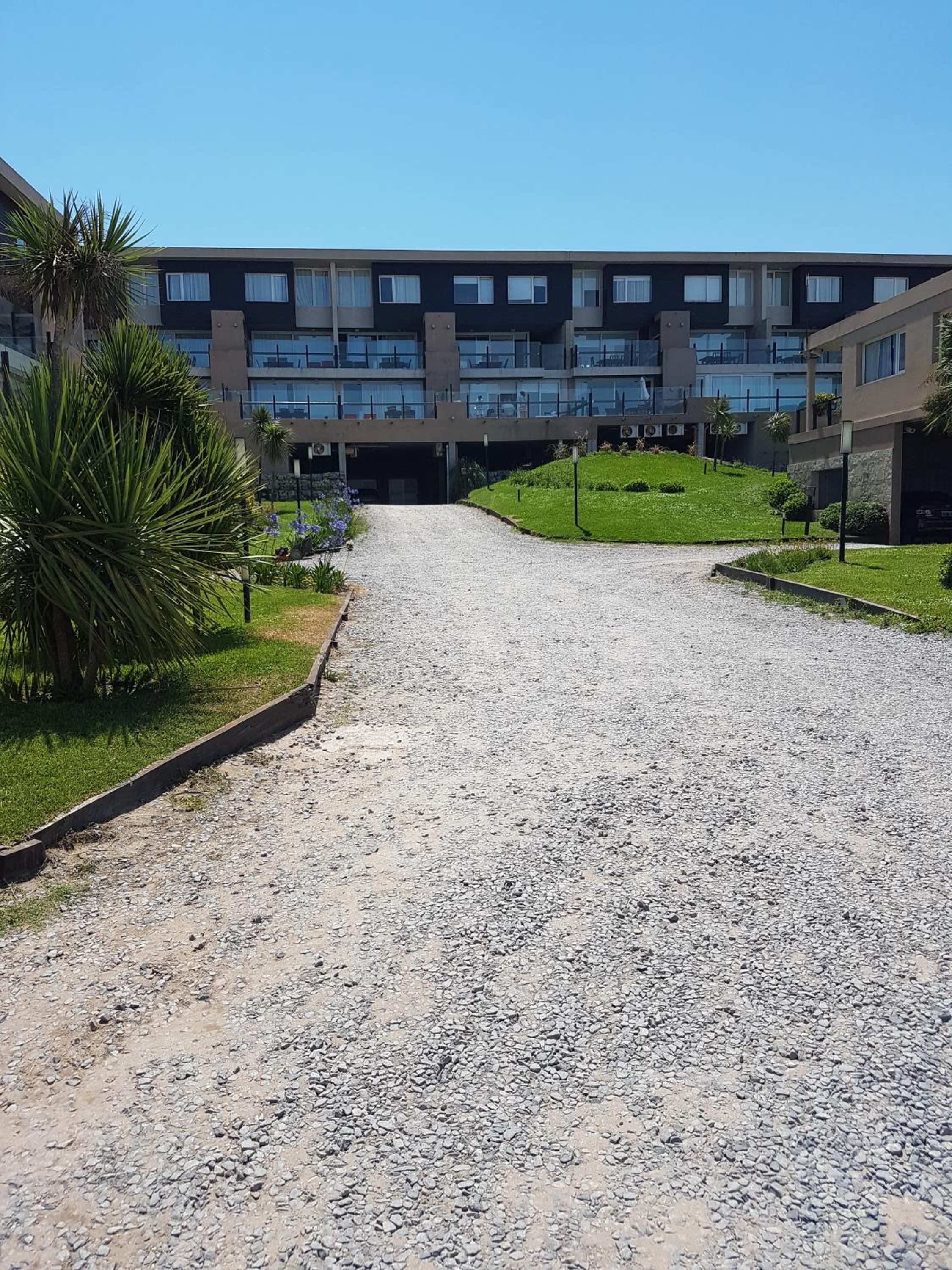 Linda Bay Resort Apt 302