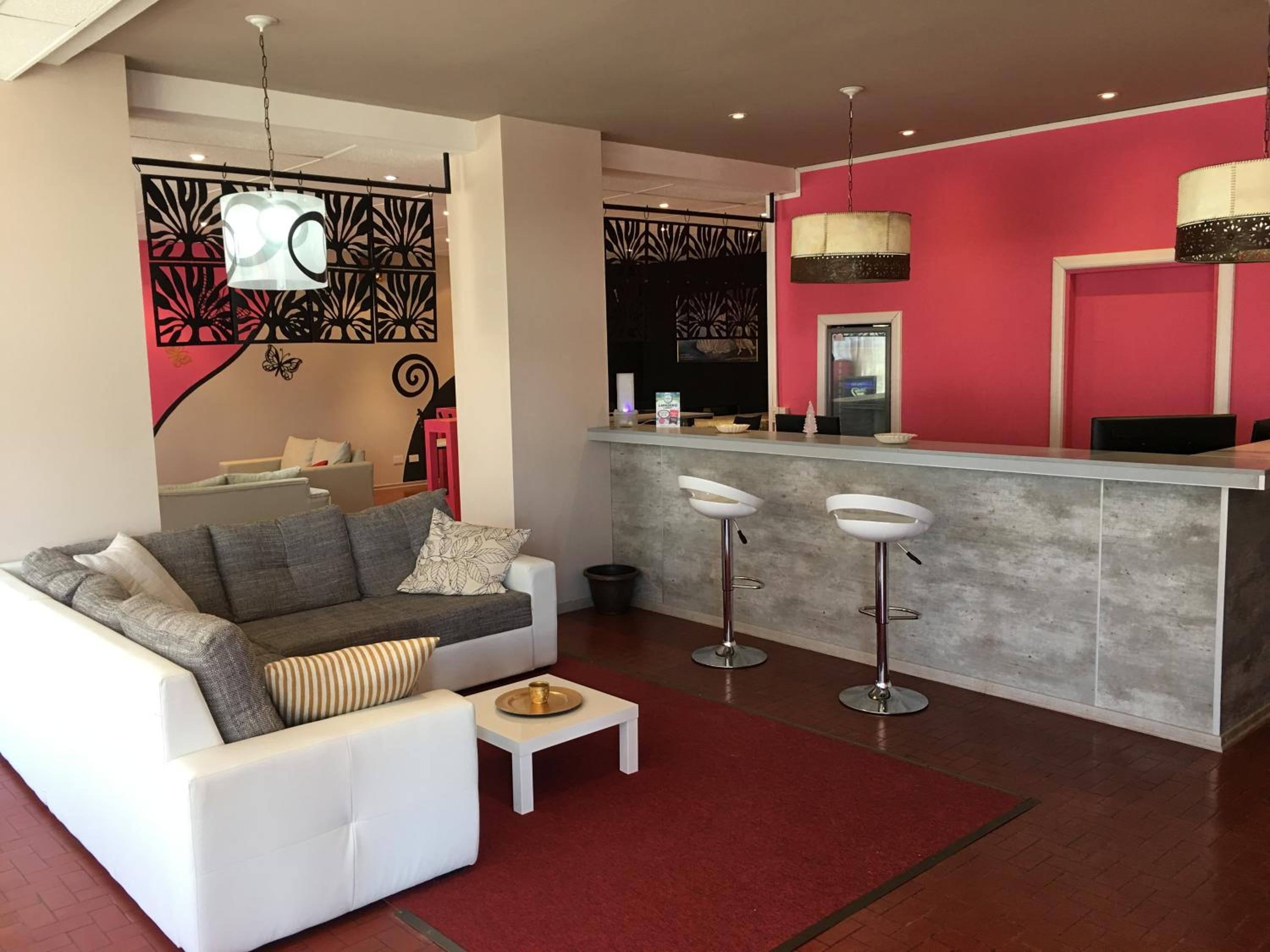 Italia Inn Hostel