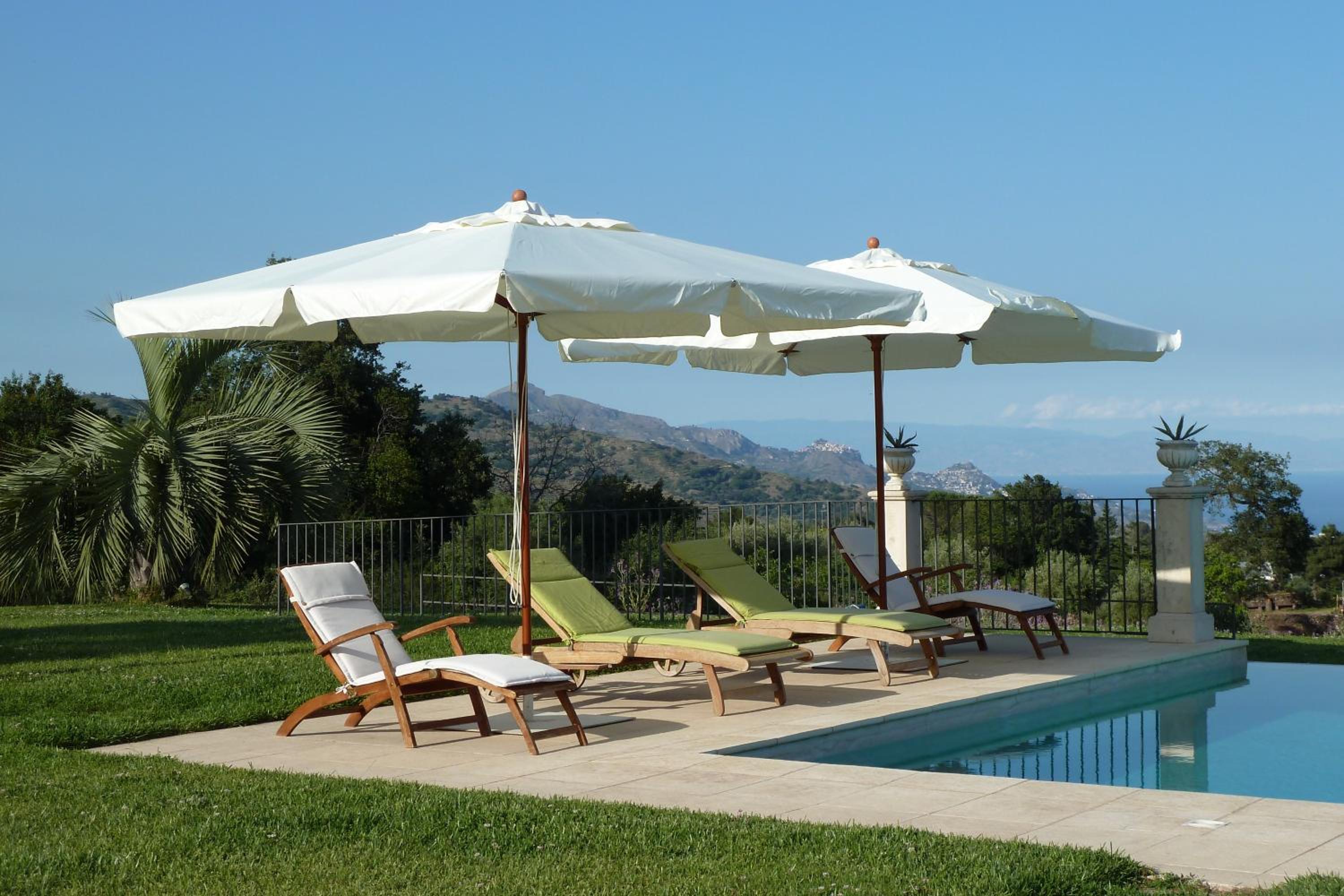 Villa Marabbecca view 3