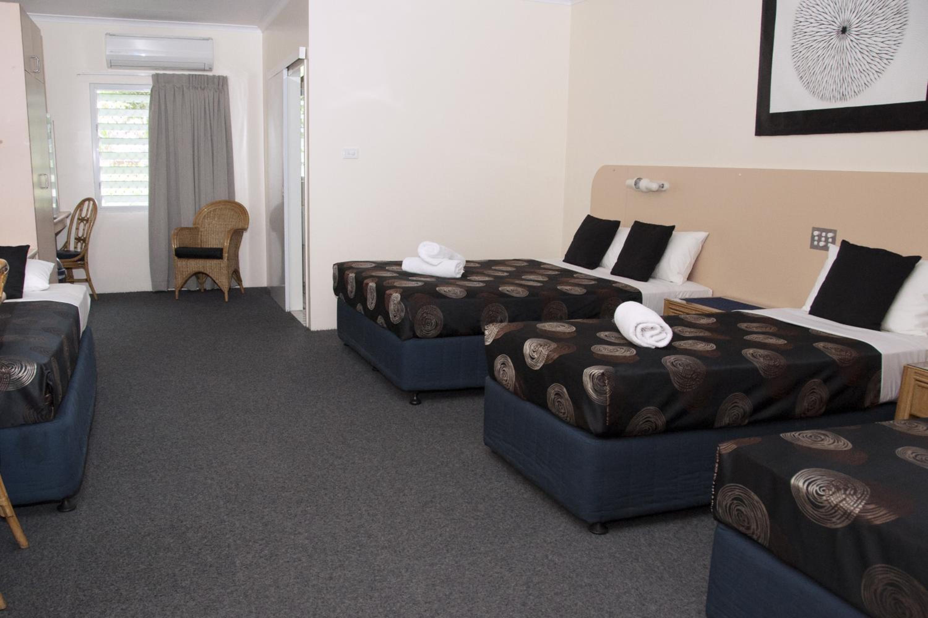 Jackaroo Motel view 3