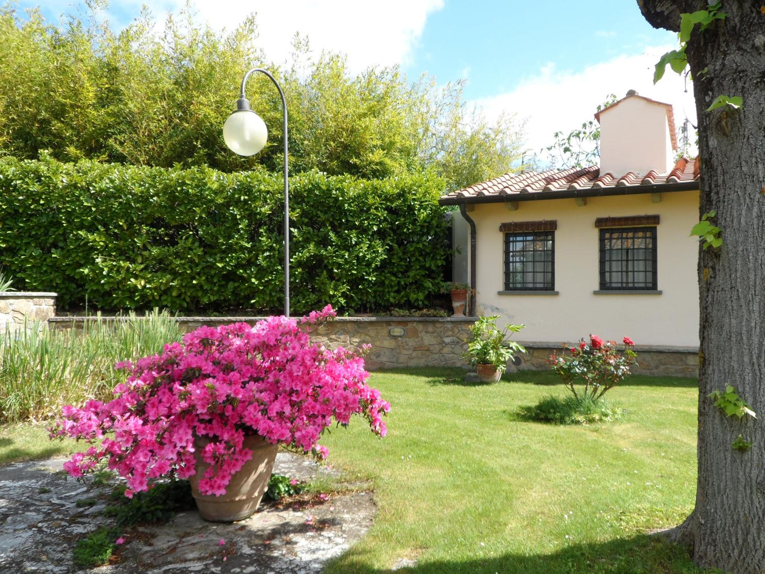 Villa Il Borraccio - Apartments Azalea and Begonia