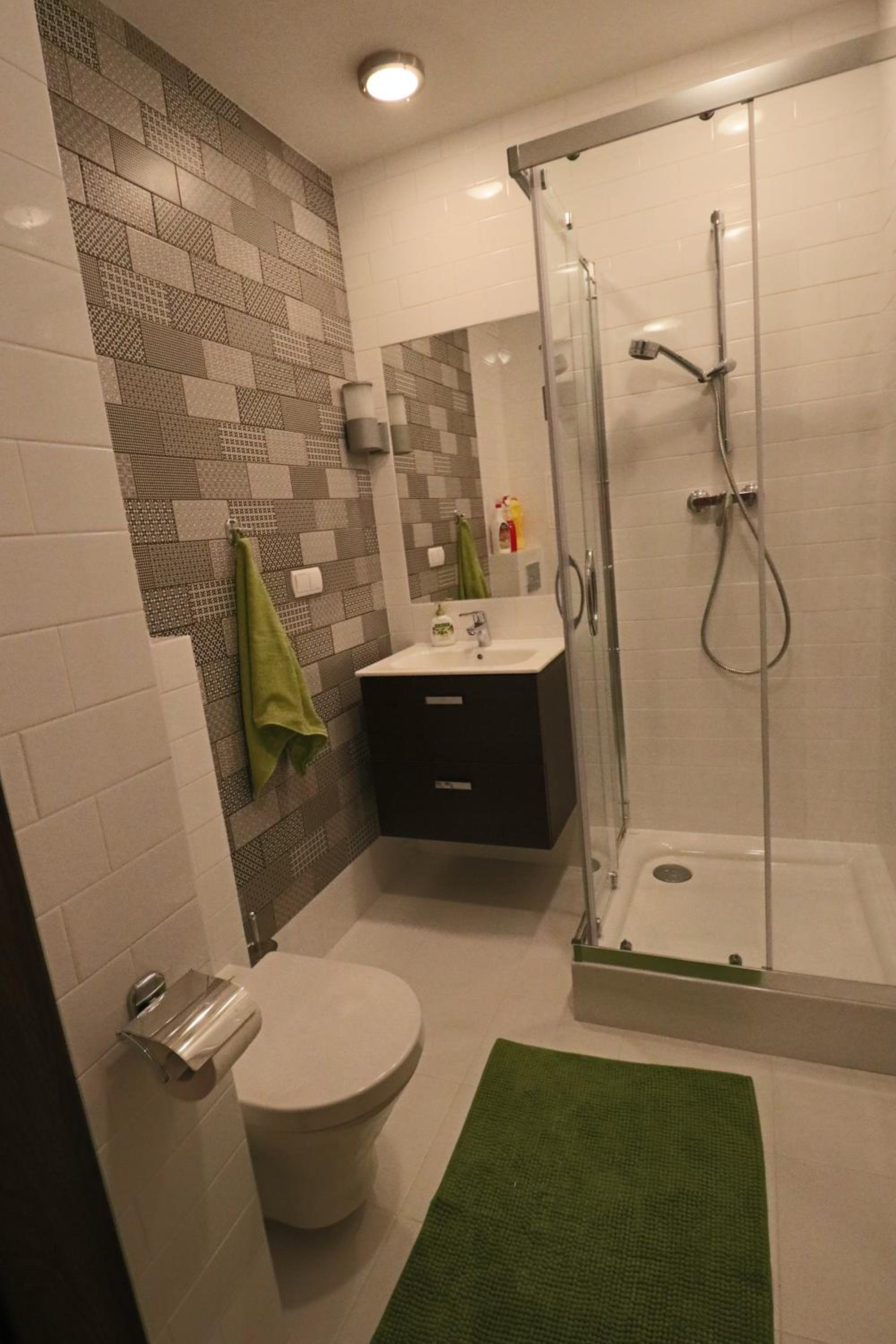 Apartment Mona Warsaw przy stacji metra view 5