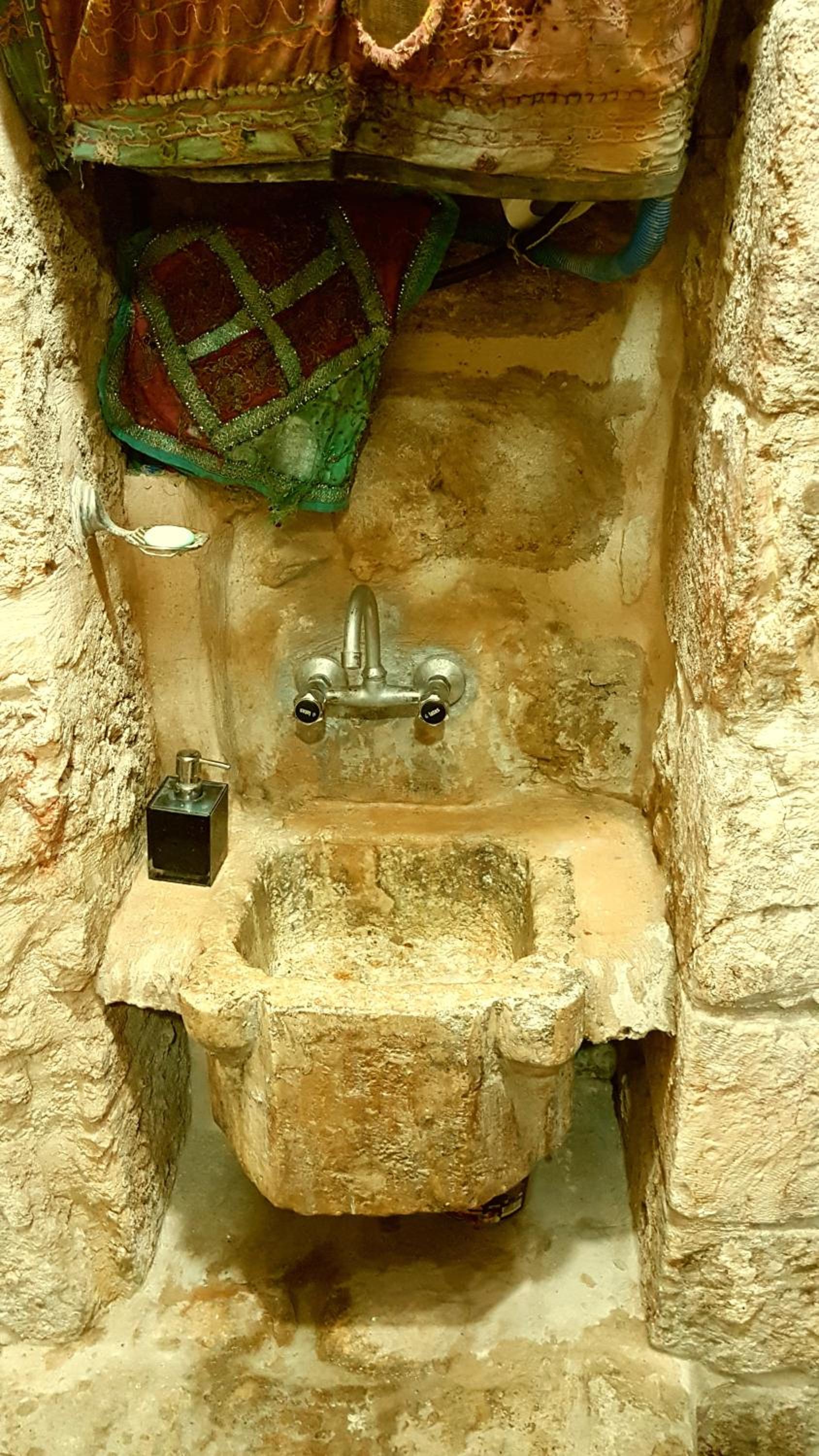 Photo 48
