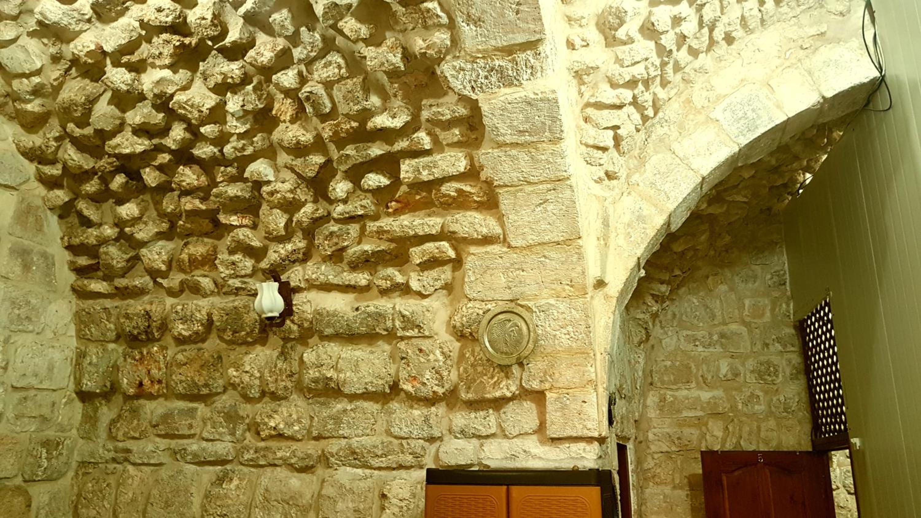 Photo 31