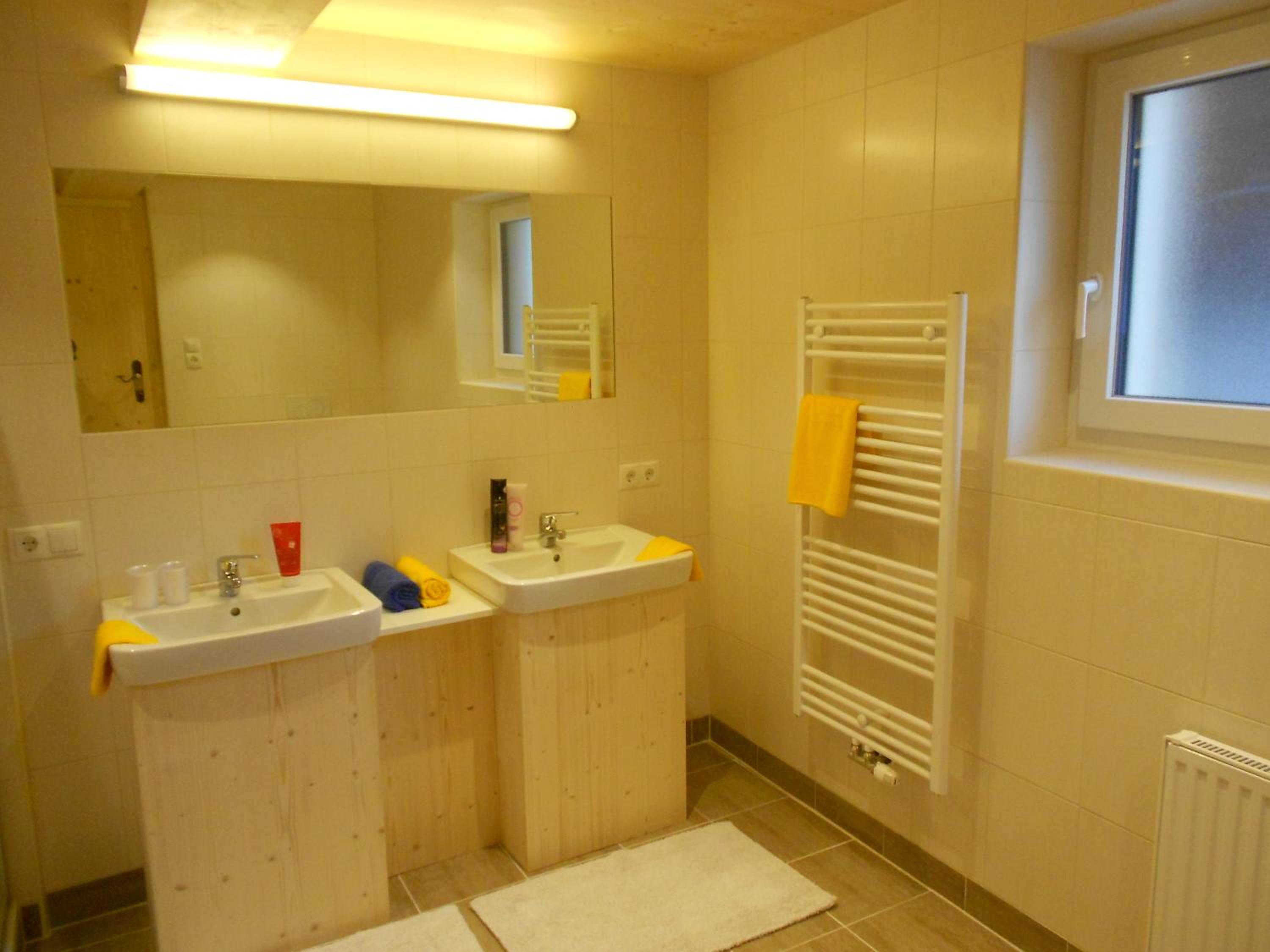 Photo 38