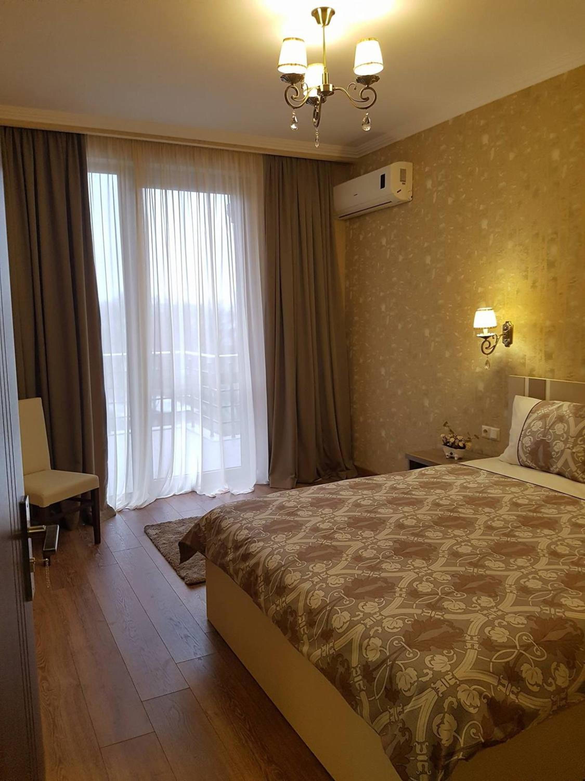 Dat Exx Apartments
