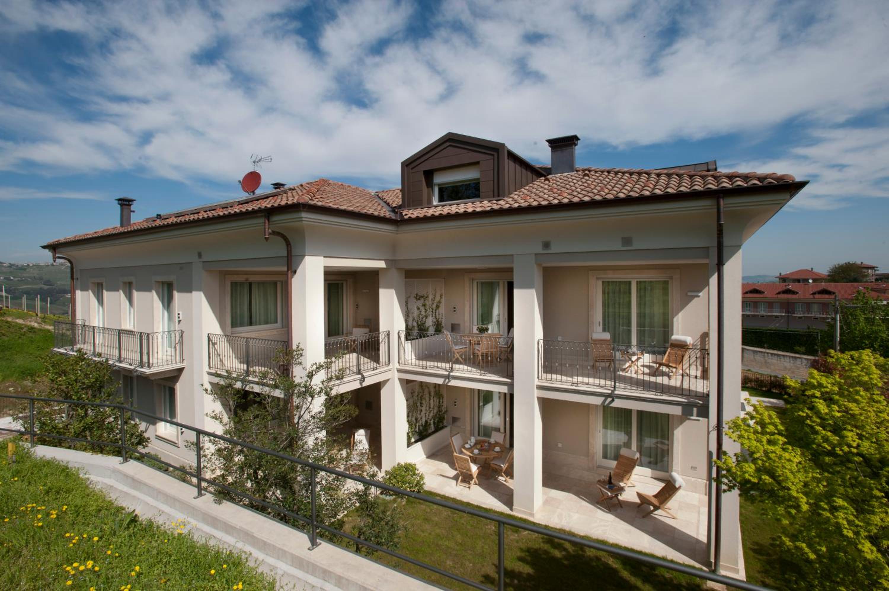 Villa Vitae