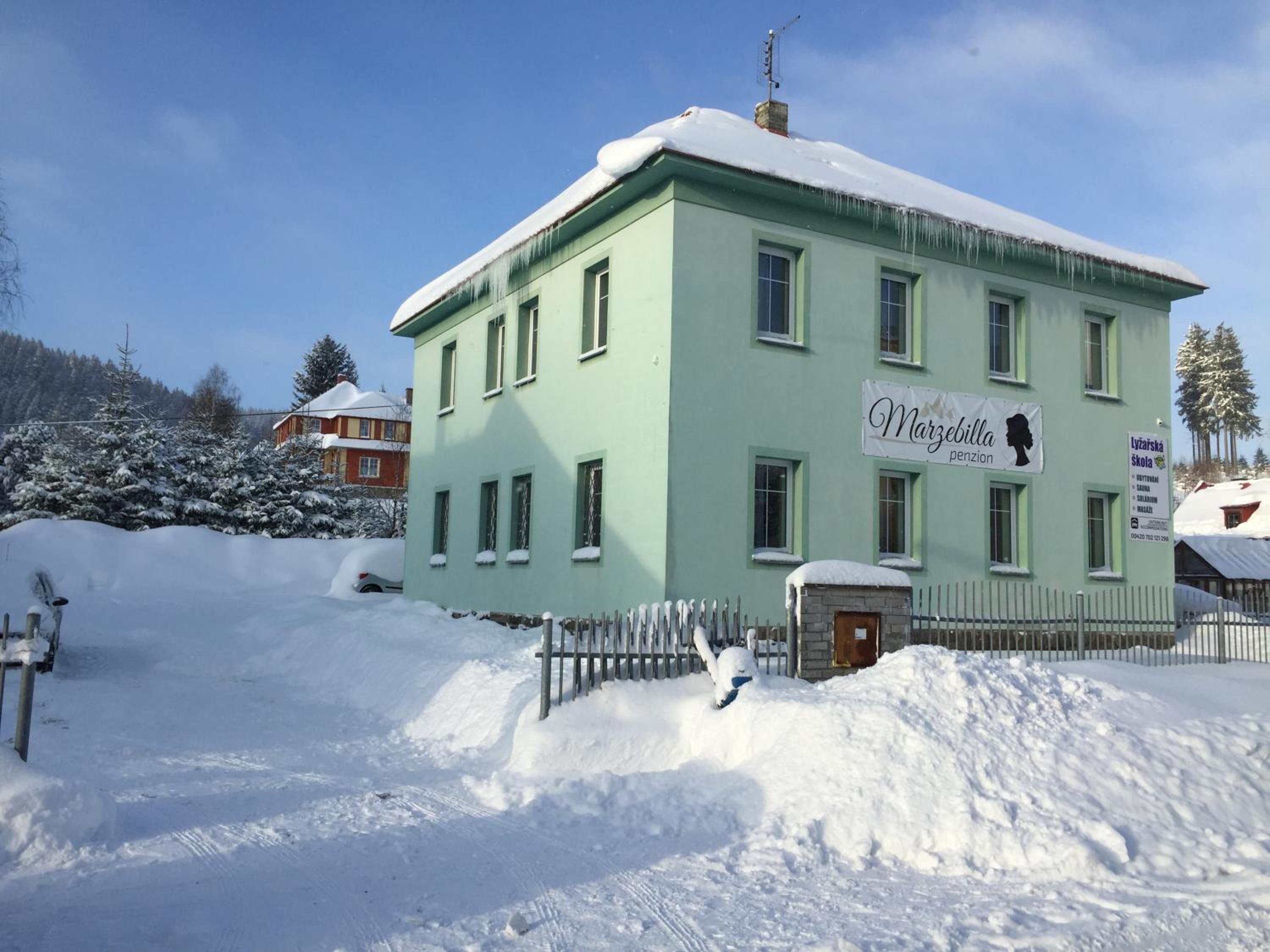 Guest House Marzebilla Pernink