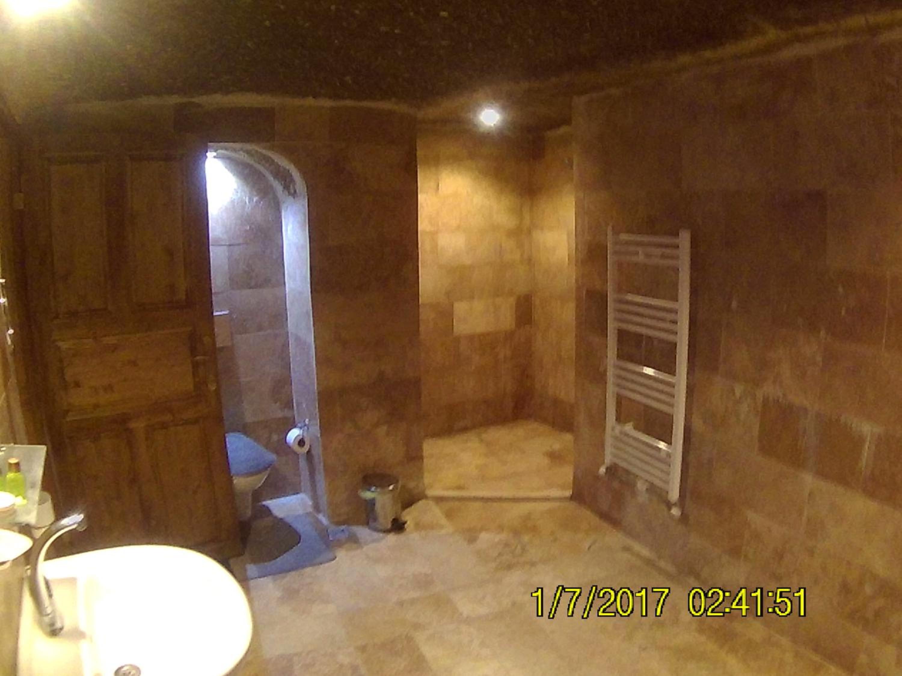 Coco Cave - Image 83