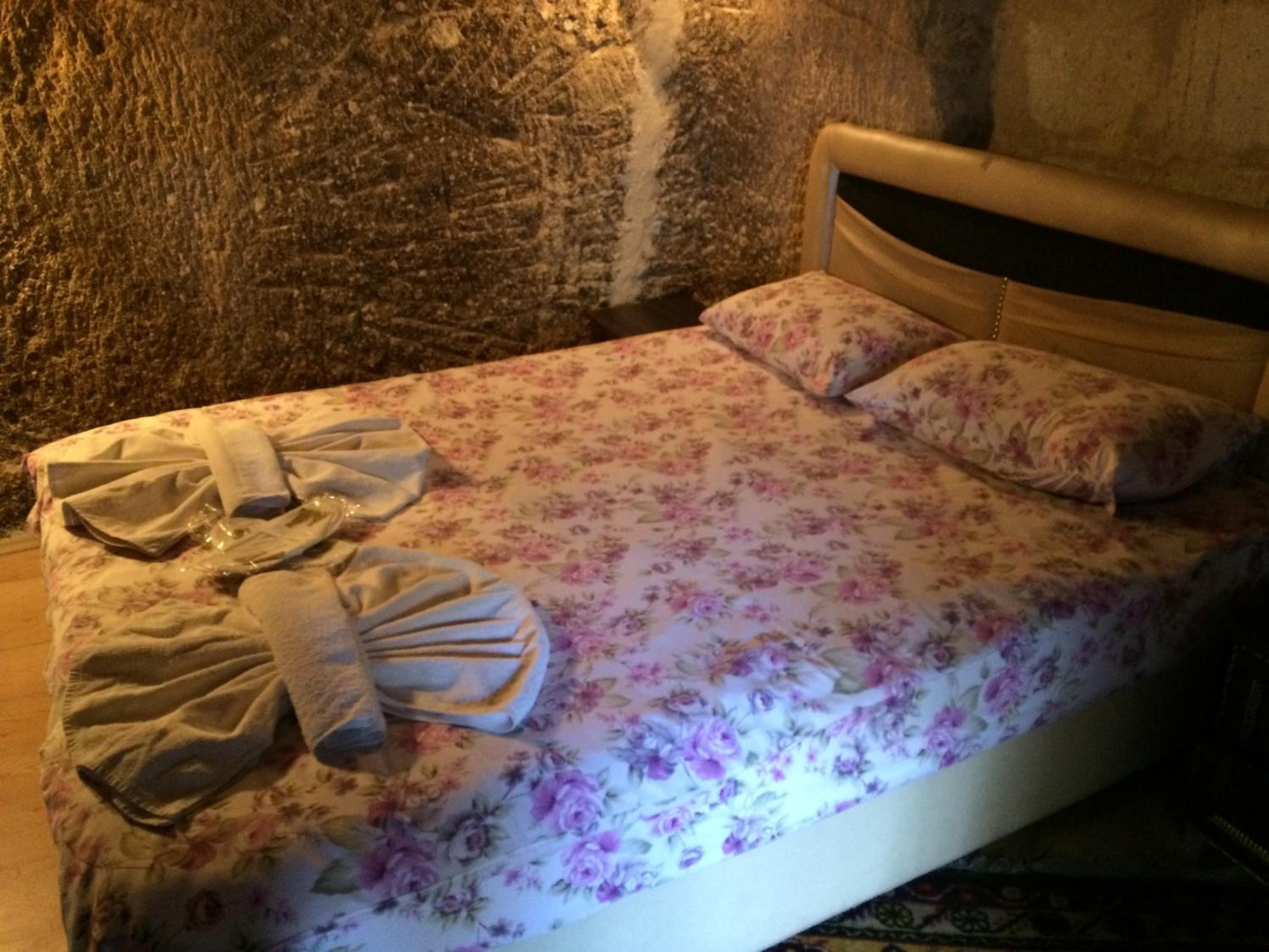 Coco Cave - Image 159