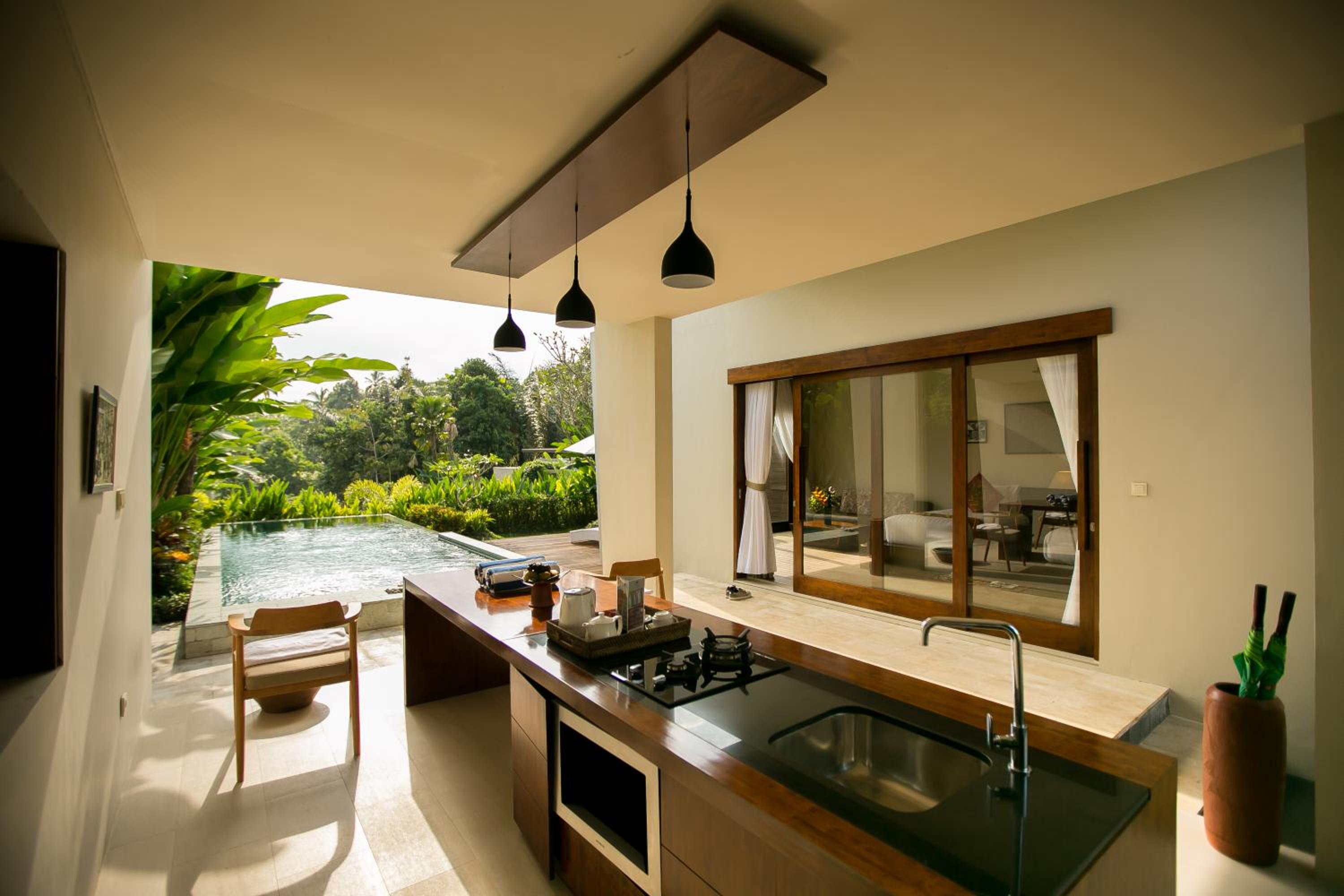 Senetan Villas and Spa Resort