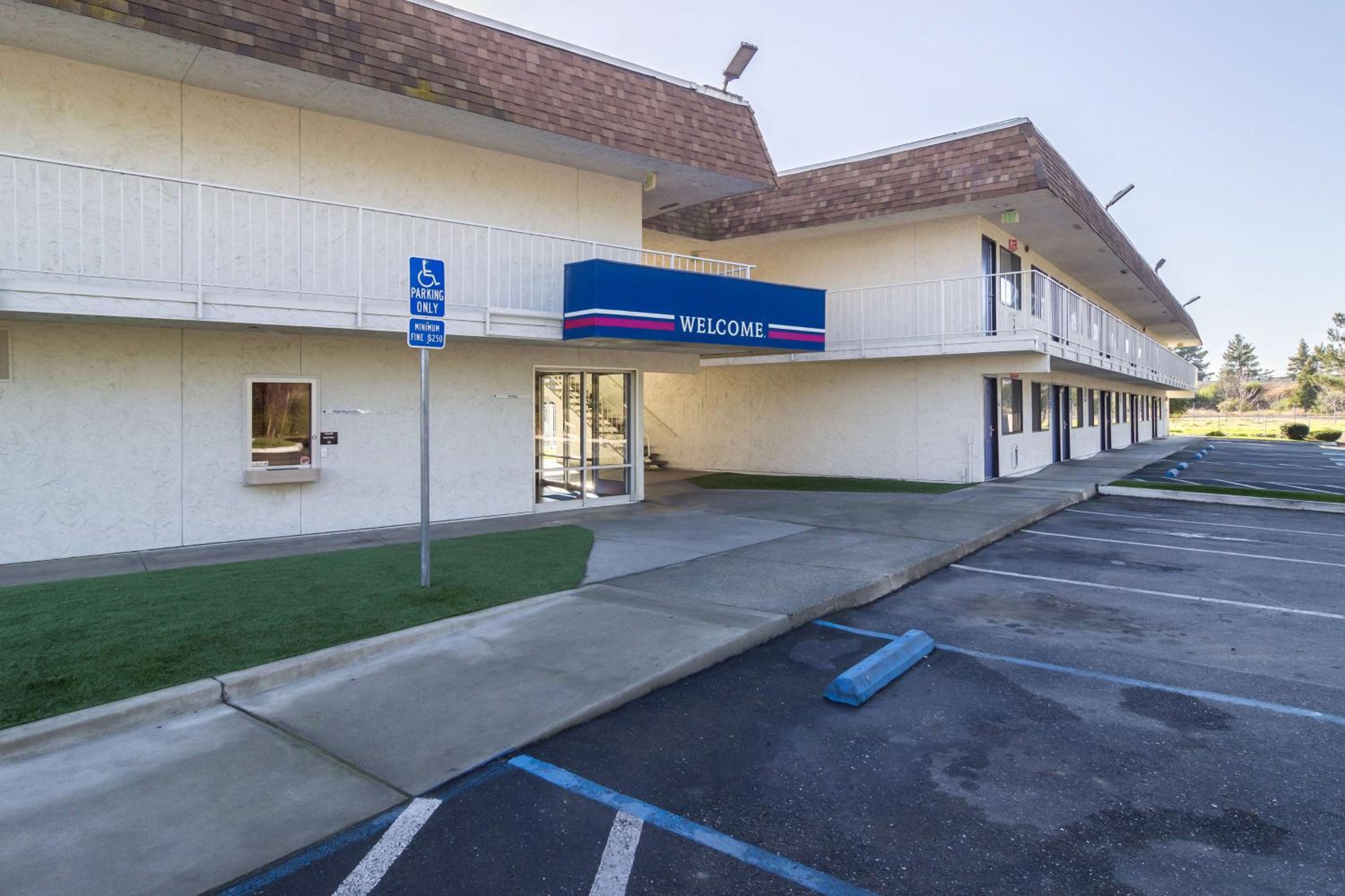 Motel 6-Oroville, CA - Property Image 3