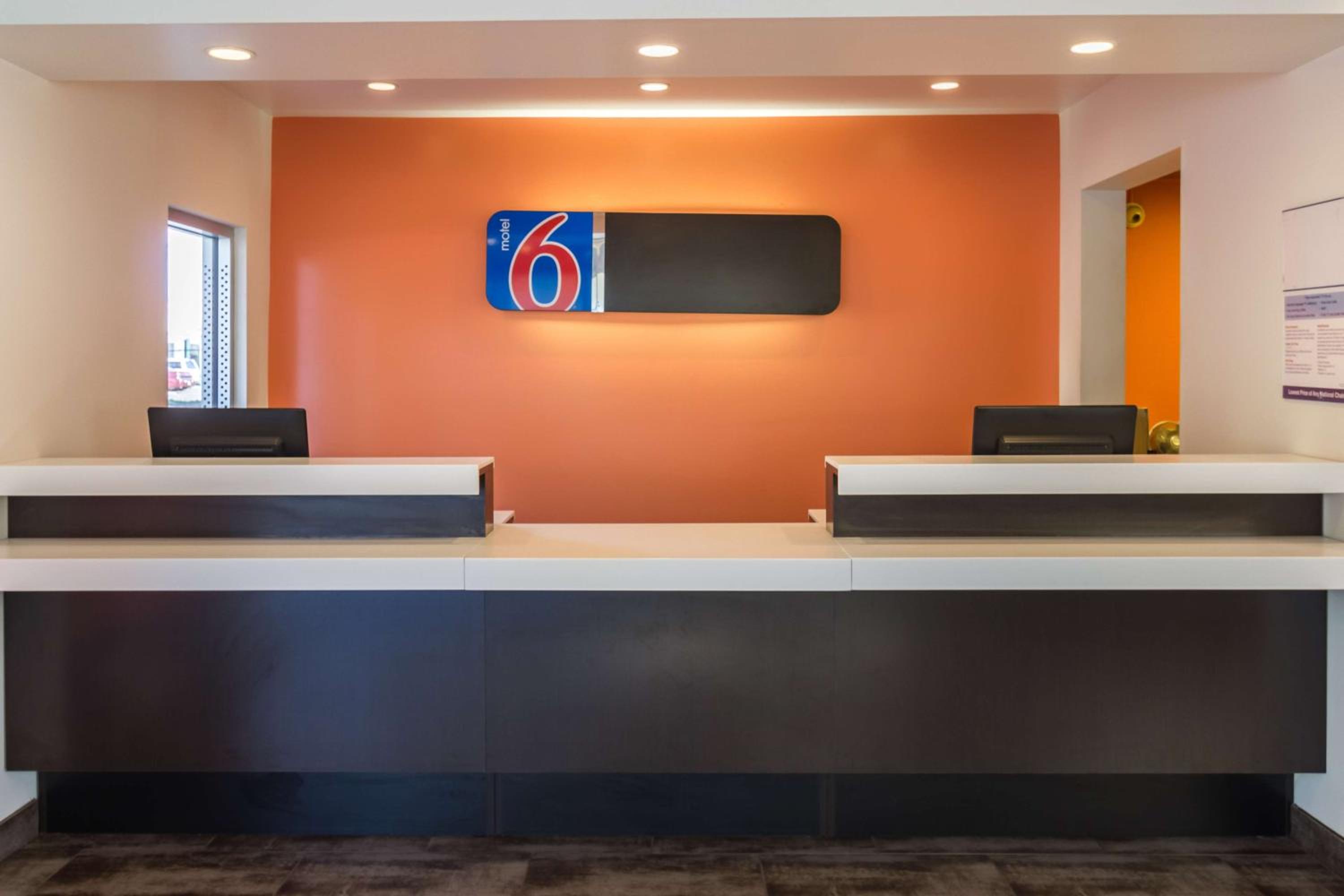 Motel 6-Oroville, CA - Property Image 8