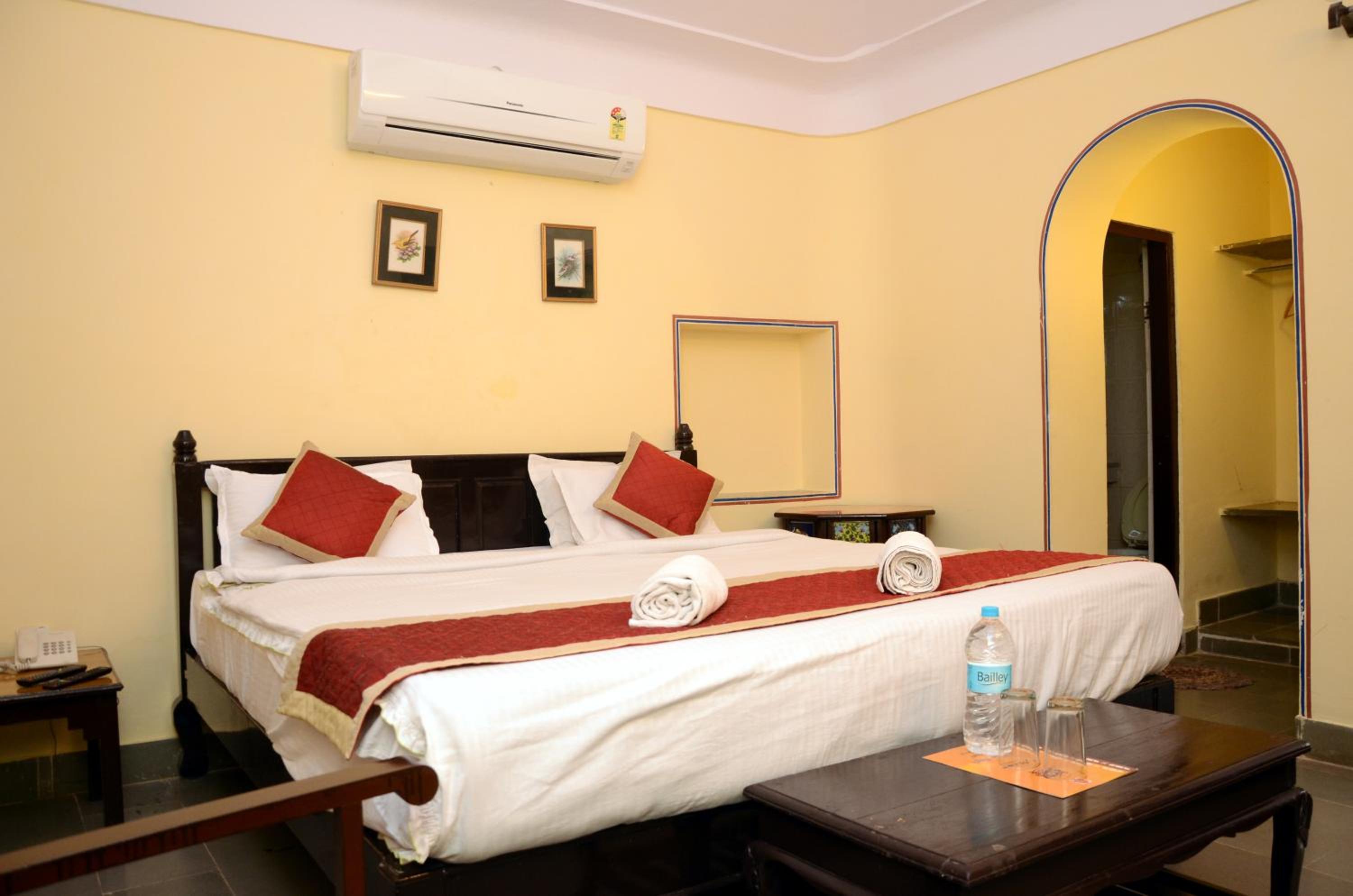 Sajjan Bagh Resort
