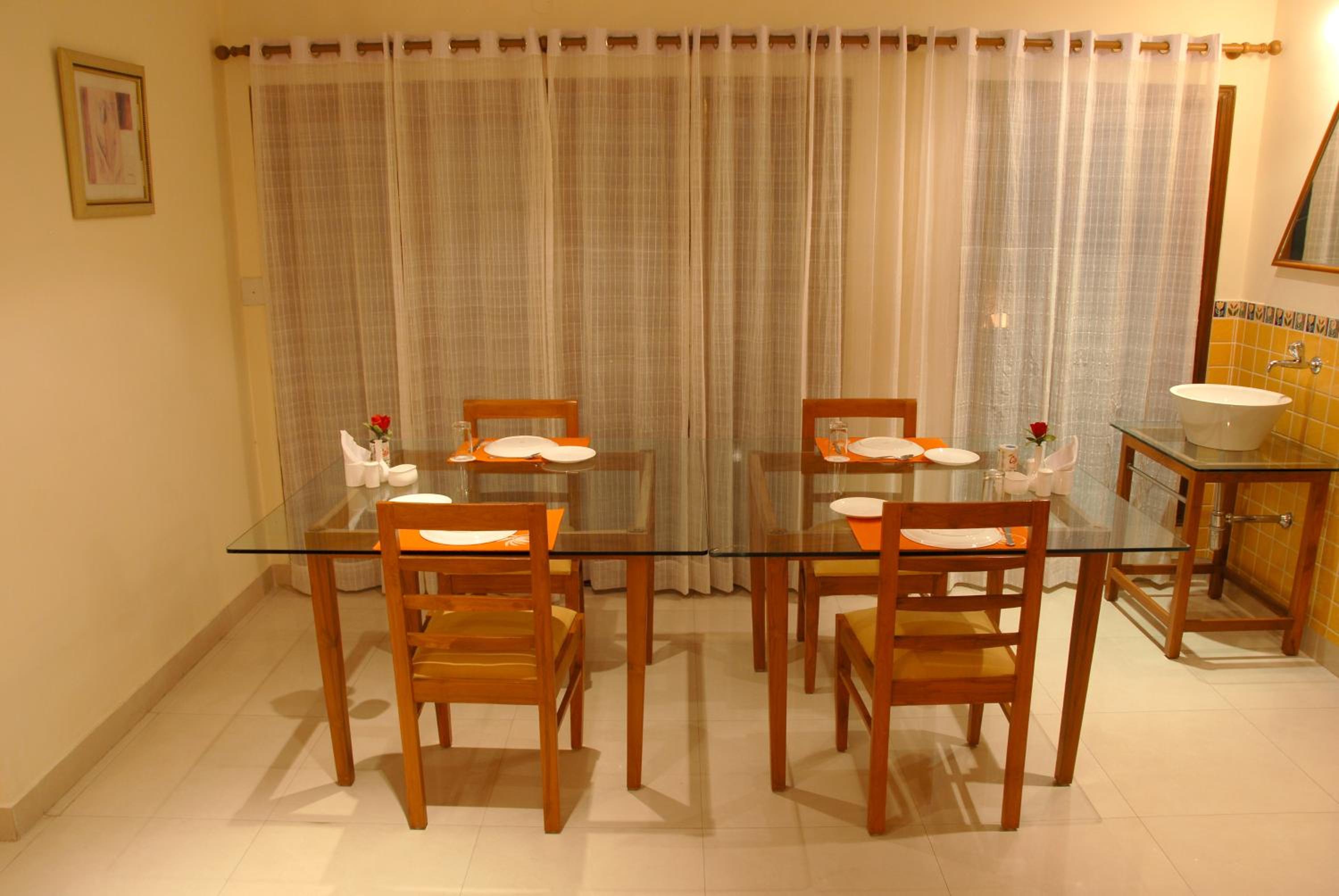 Sterling Living Space - Residency Road