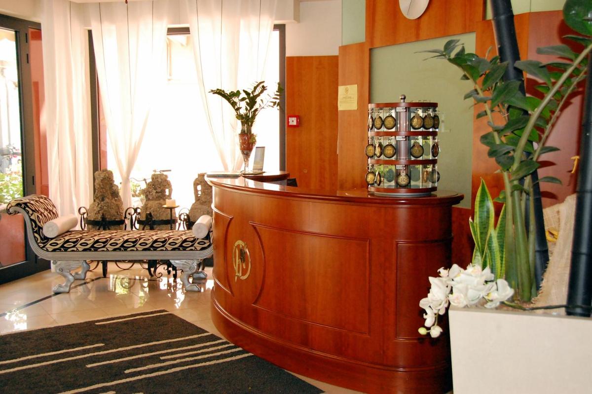 hotel reception