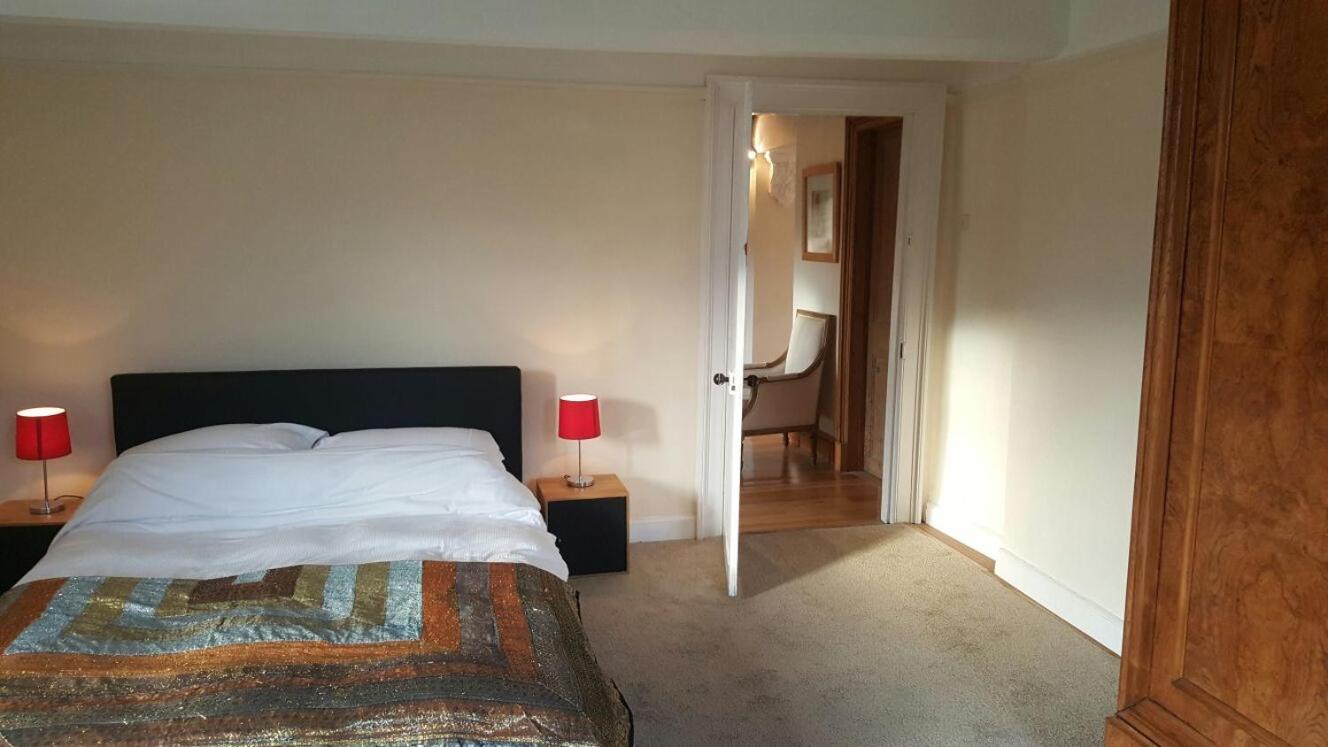 Stroud Vacations - Grigshot Apartment - Property Image 21