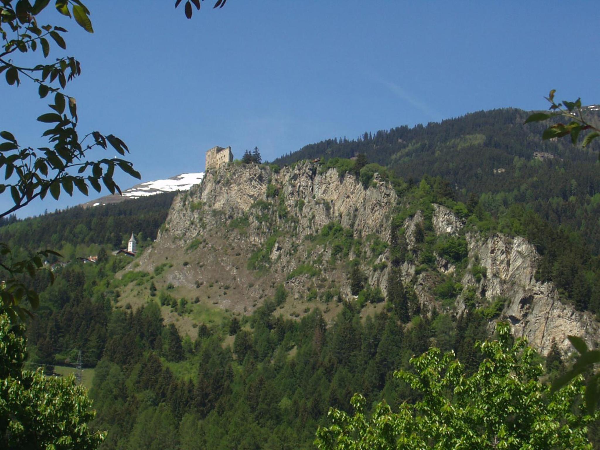 Photo 37