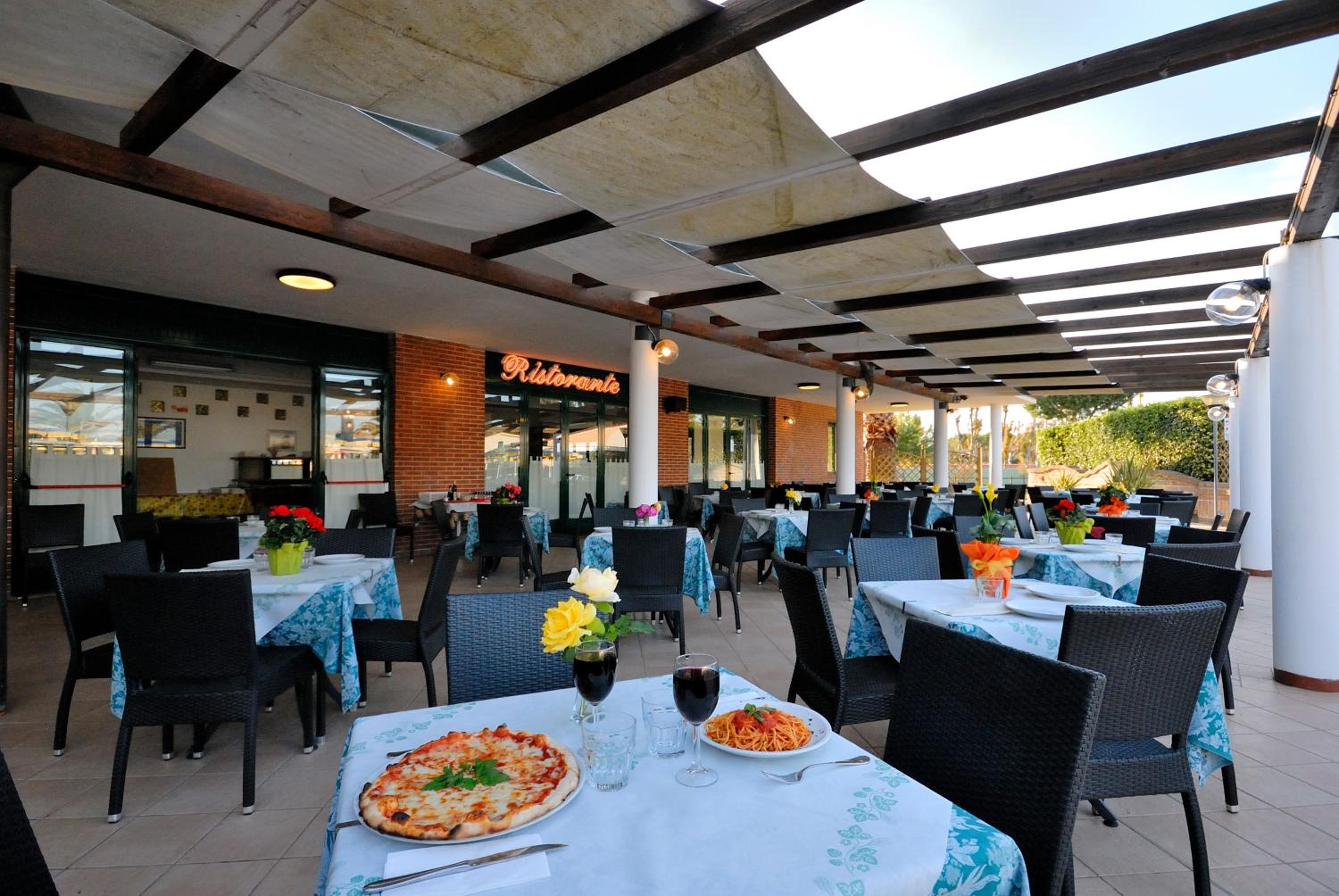 La Cecinella Apartments